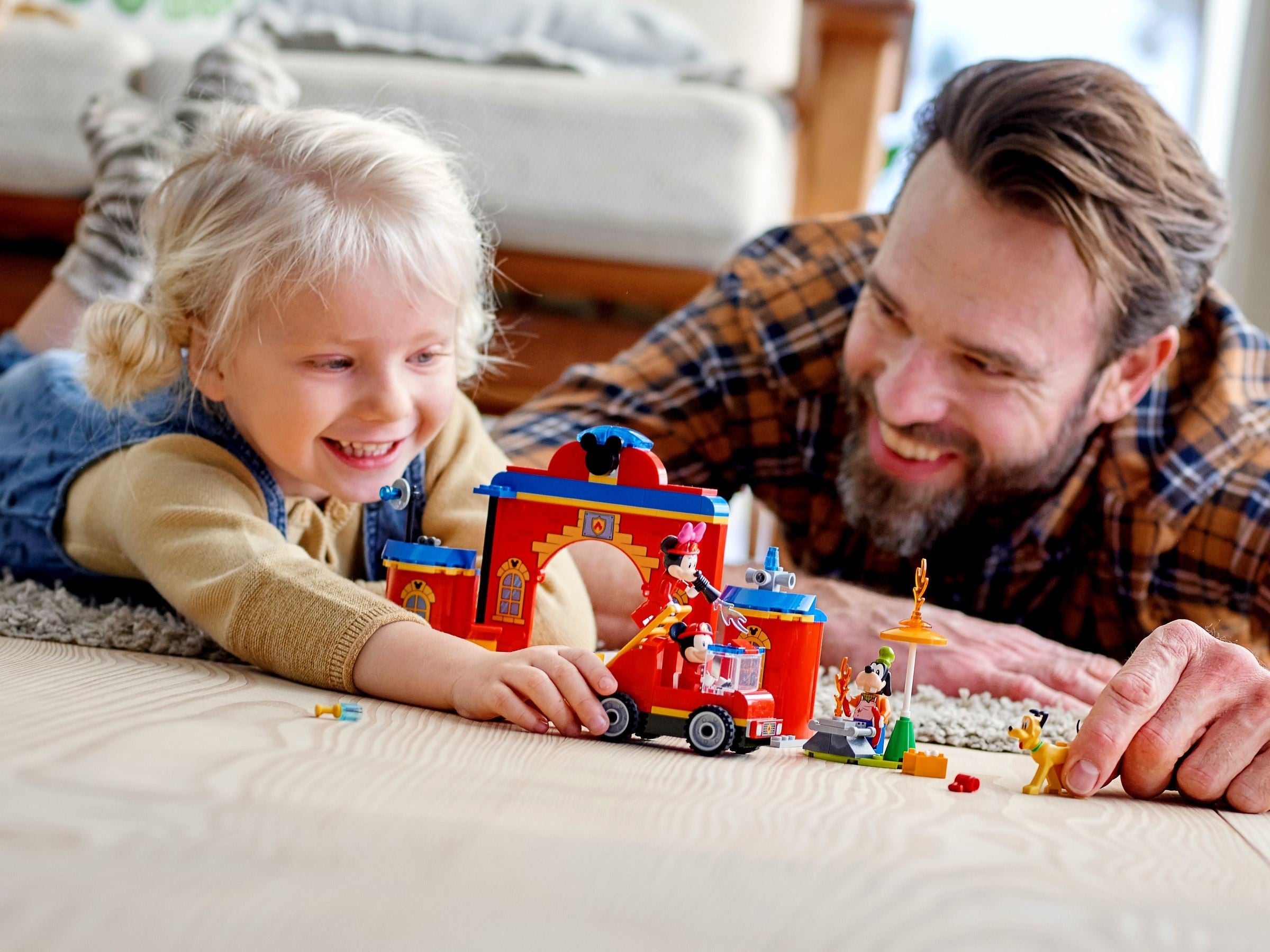 Mickey & Friends Fire Truck & Station 10776 | Disney | LEGO – image 9