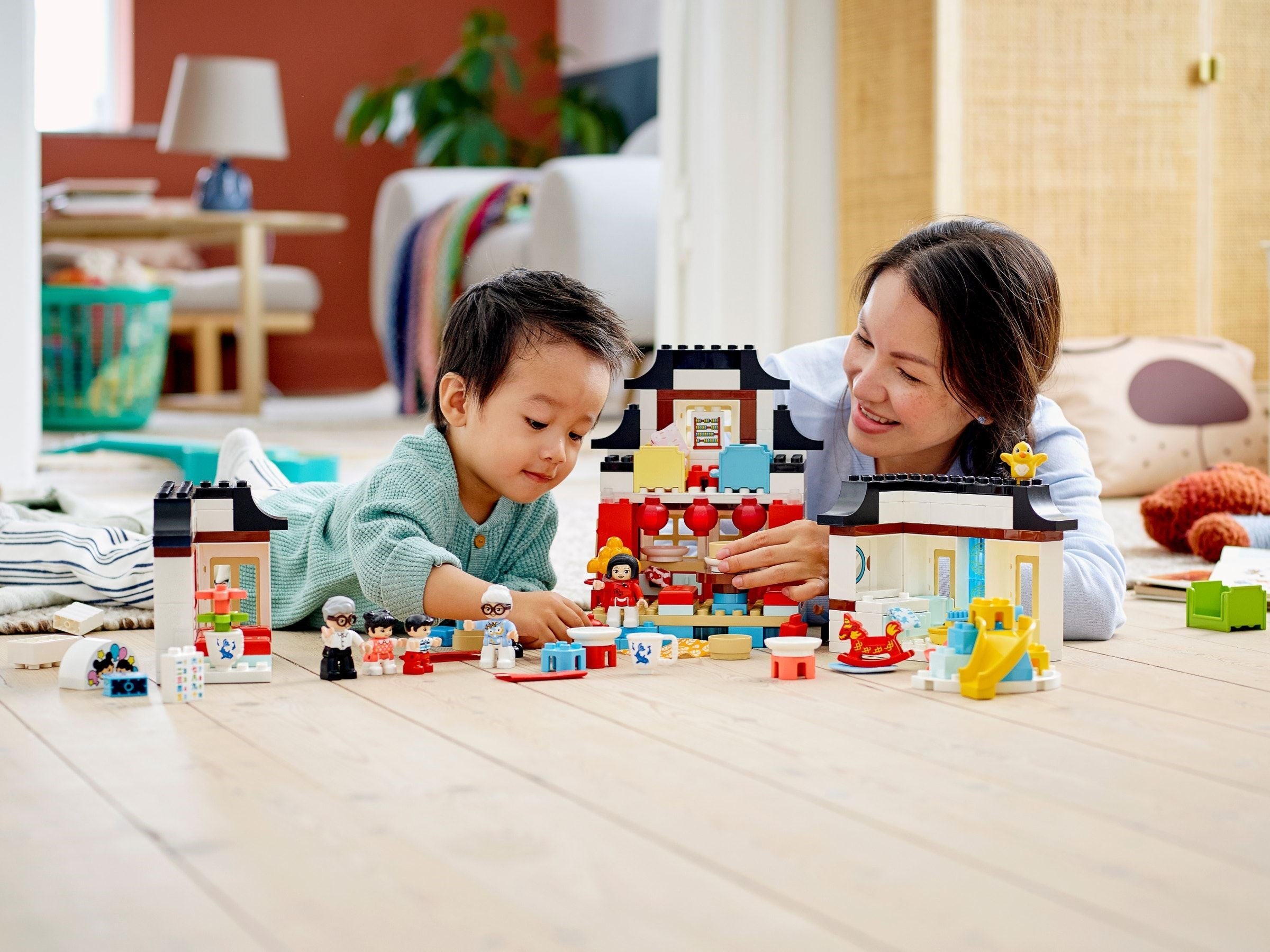 Happy Childhood Moments 10943 | Duplo | LEGO – image 3