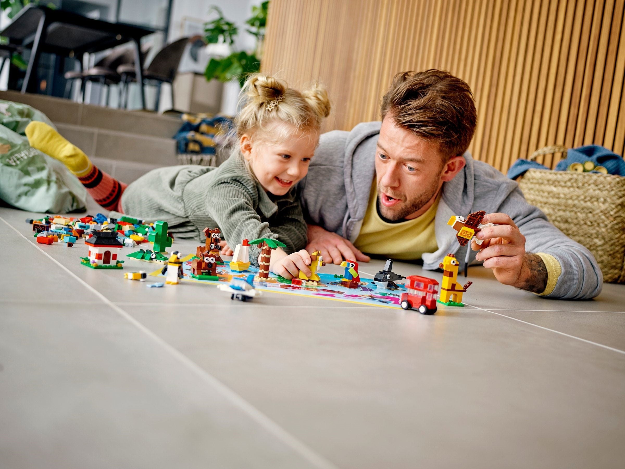 Around the World 11015 | Classic | LEGO (image 15)