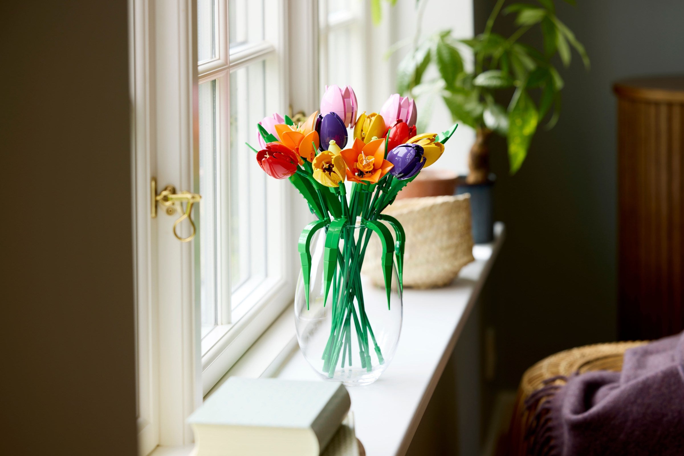 Tulip Bouquet 11501 | Botanicals | LEGO – image 3