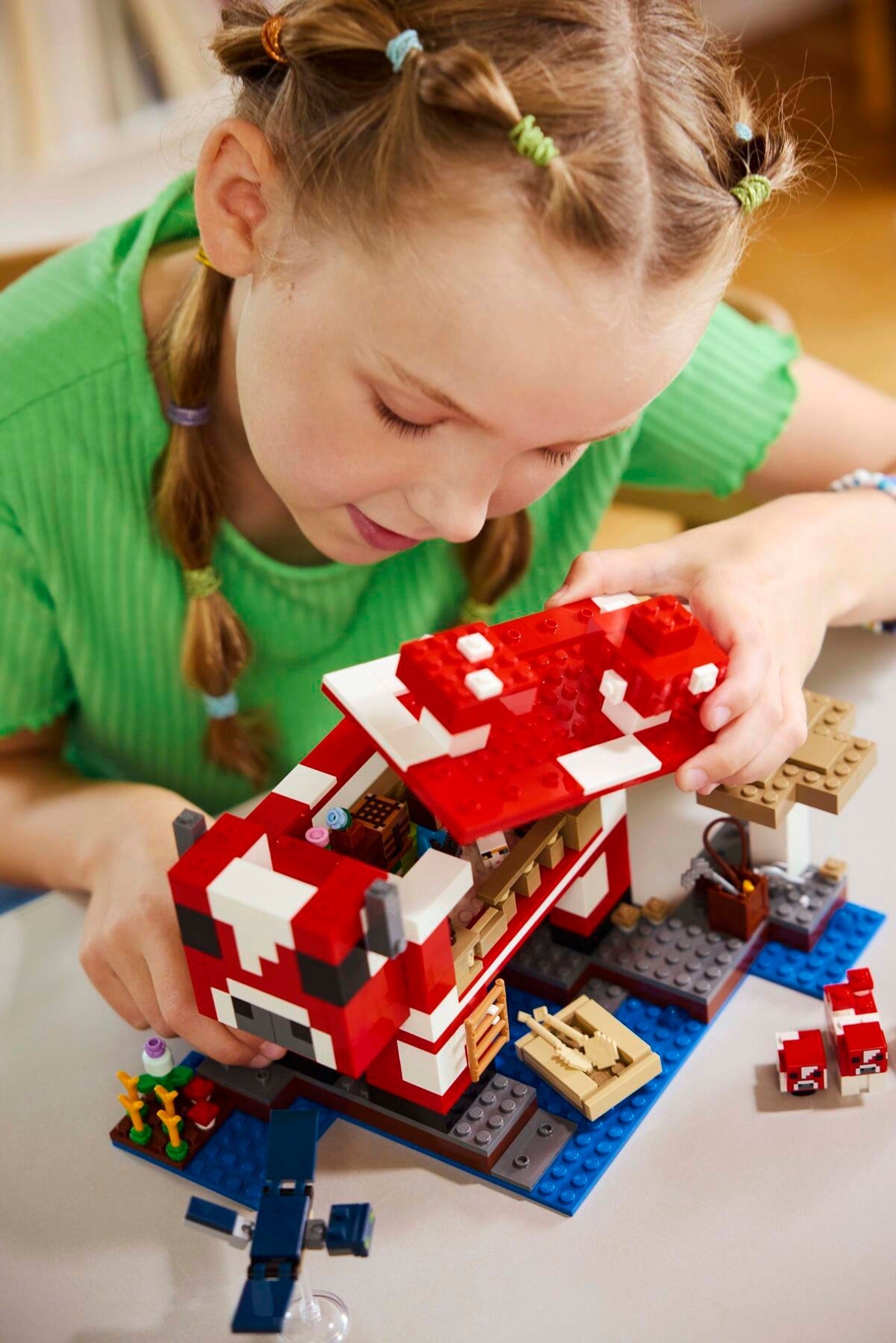 The Mooshroom House 21270 | Minecraft | LEGO – image 4