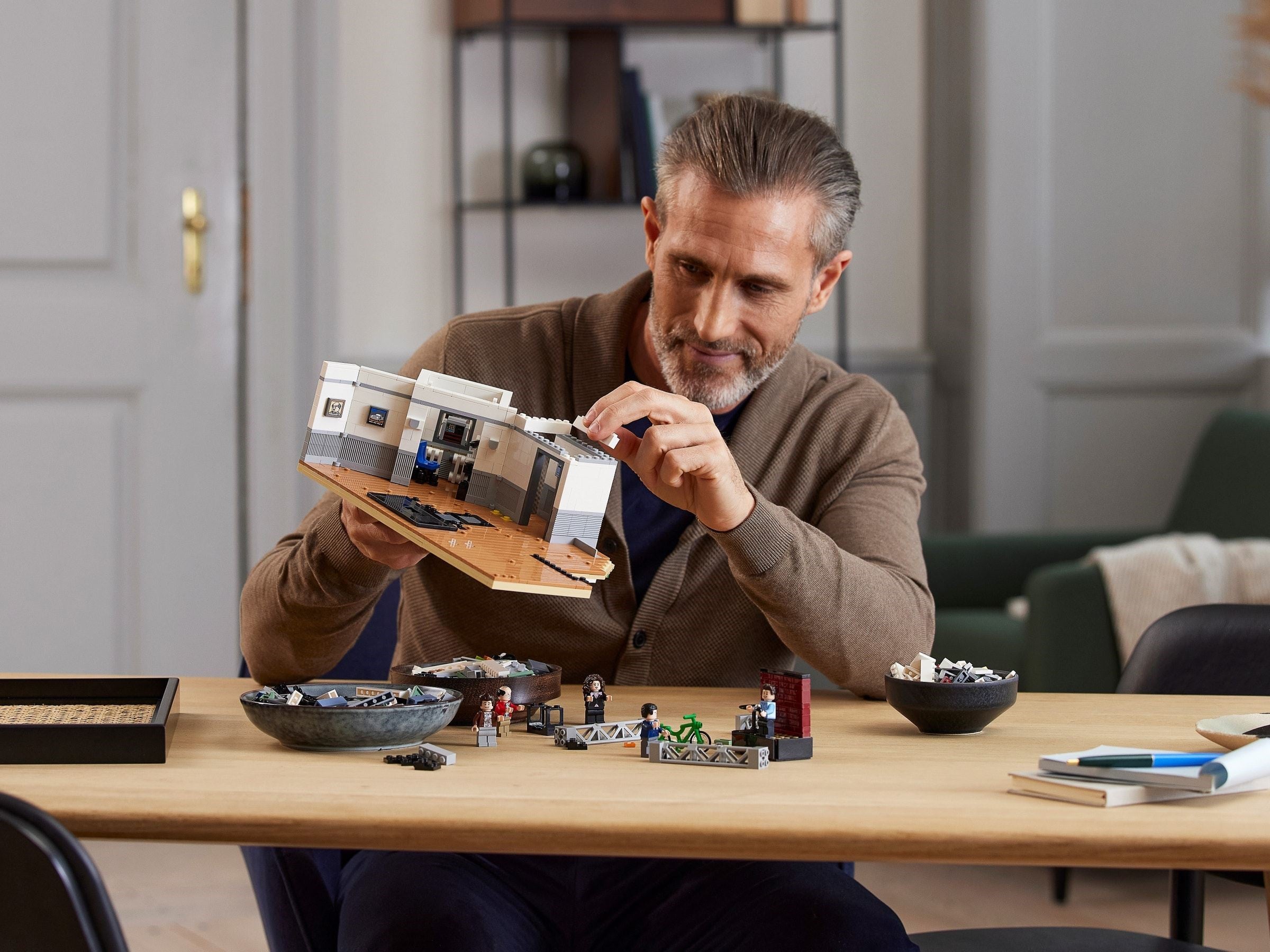 Seinfeld 21328 | Ideas | LEGO – image 14