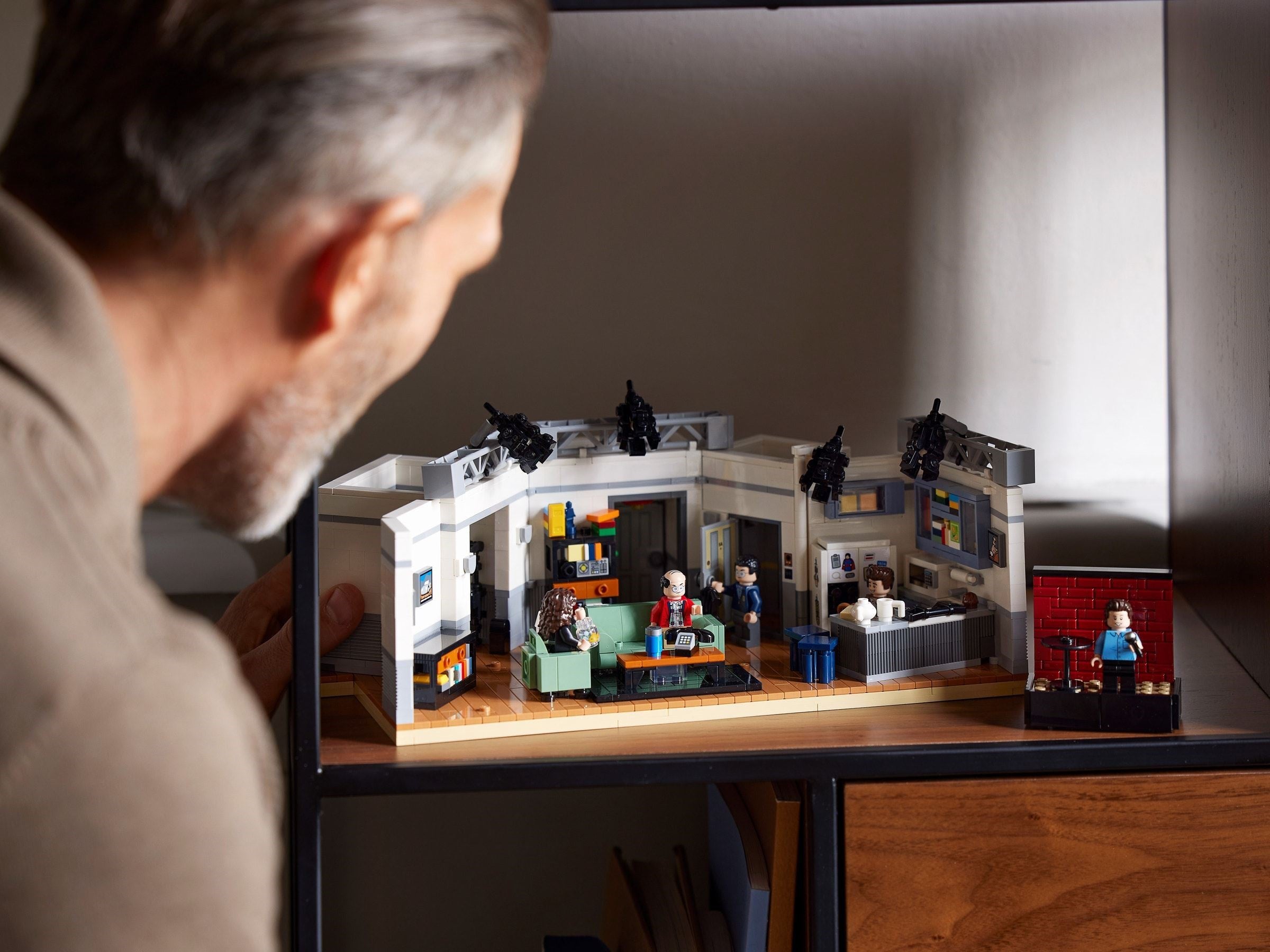 Seinfeld 21328 | Ideas | LEGO – image 16