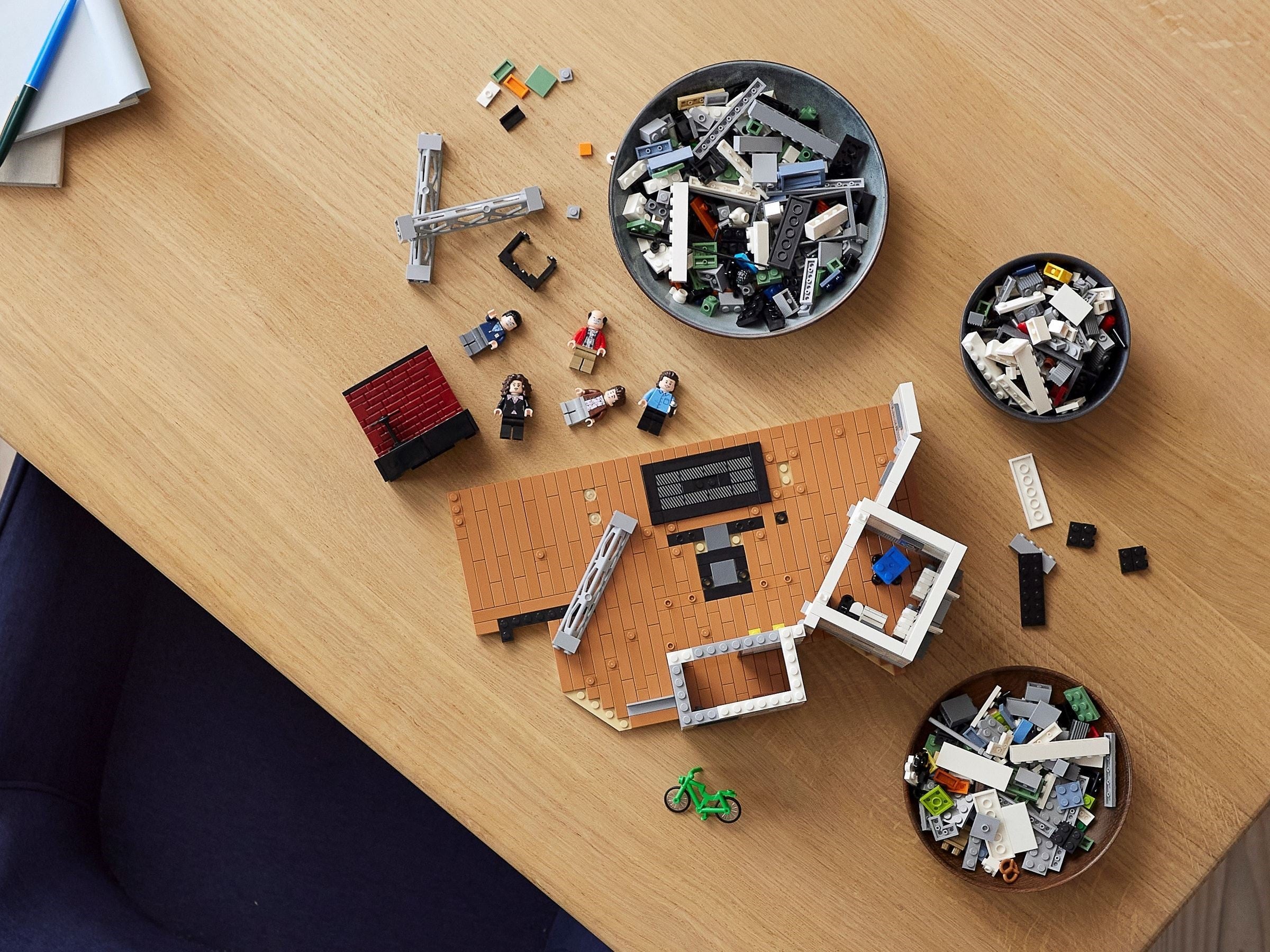 Seinfeld 21328 | Ideas | LEGO – image 17