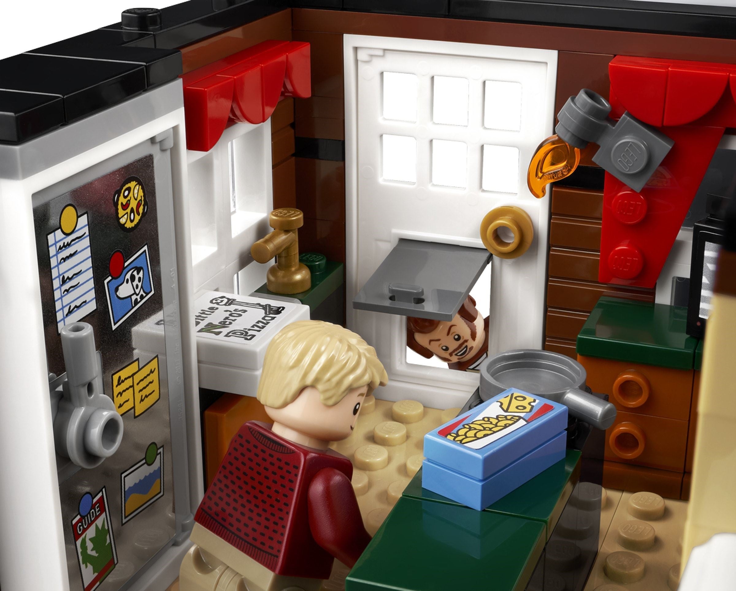 Home Alone 21330 | Ideas | LEGO – image 3