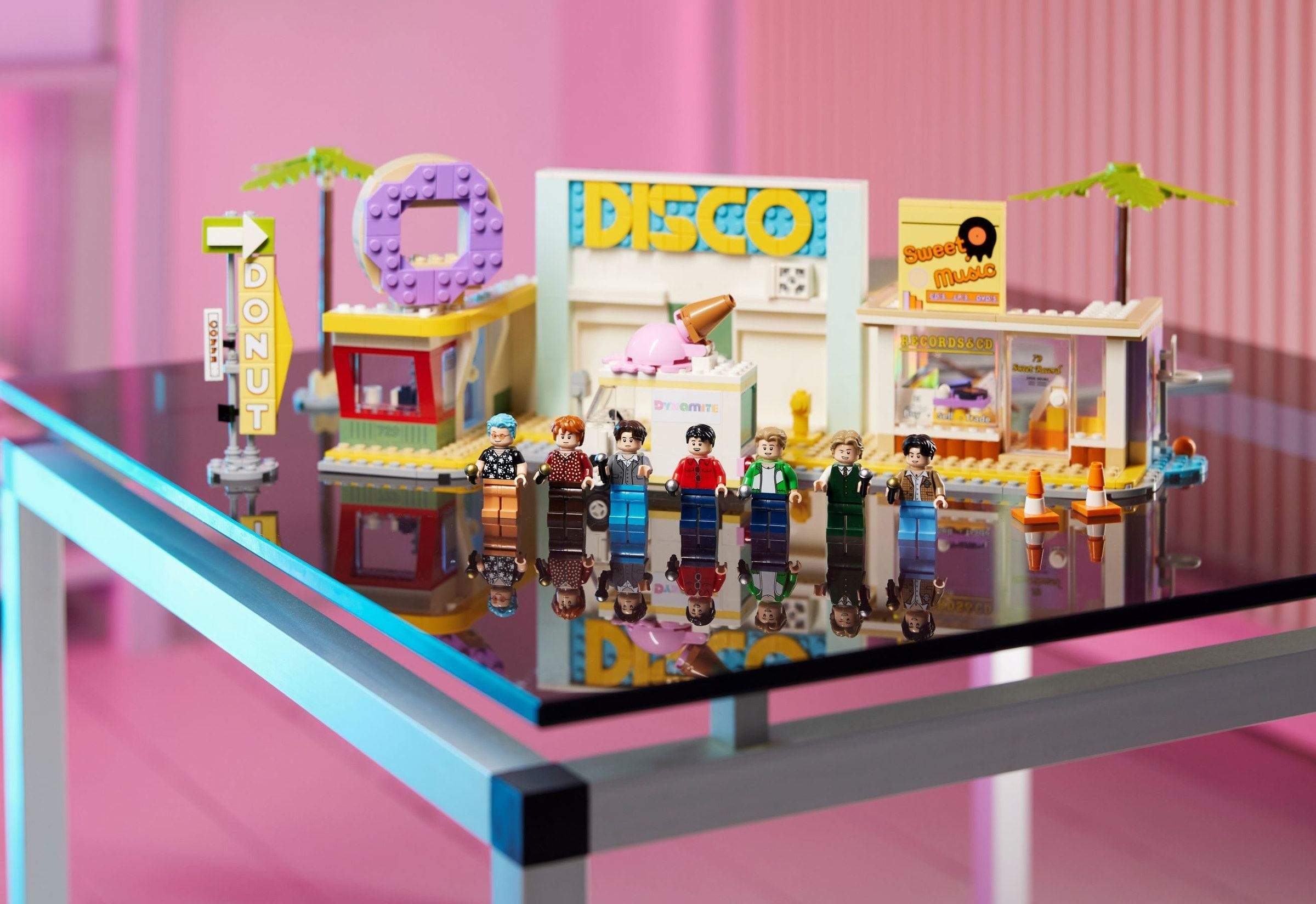 BTS Dynamite 21339 | Ideas | LEGO – image 6
