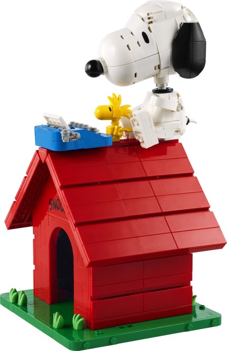 Peanuts: Snoopy's Doghouse 21368 | Ideas | LEGO