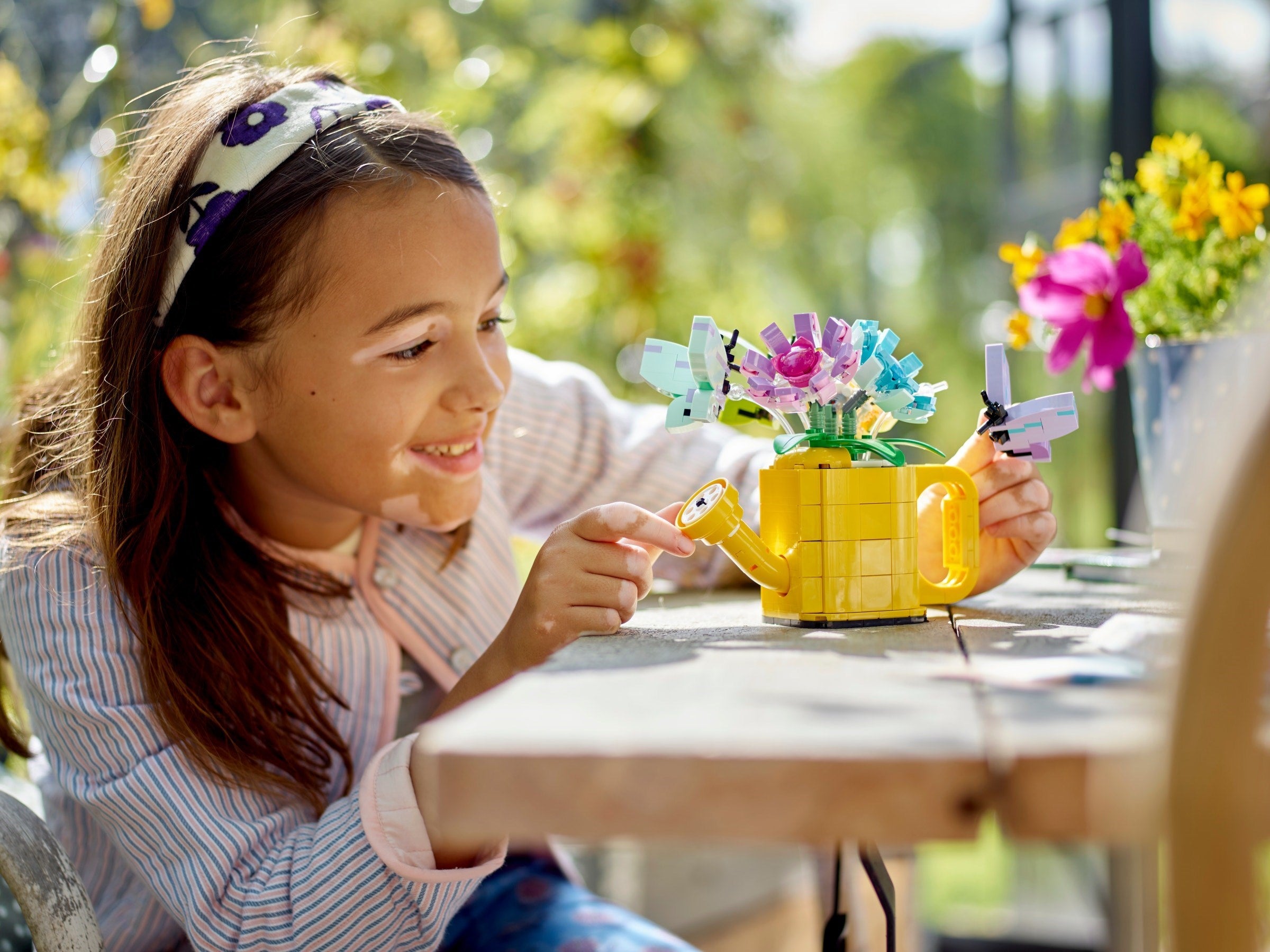 Flowers in Watering Can 31149 | Creator | LEGO – image 10