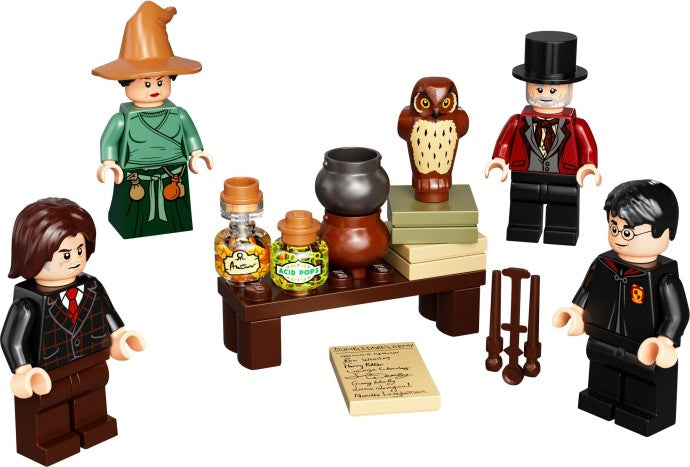 Wizarding World Minifigure Accessory Set 40500 | Harry Potter | LEGO