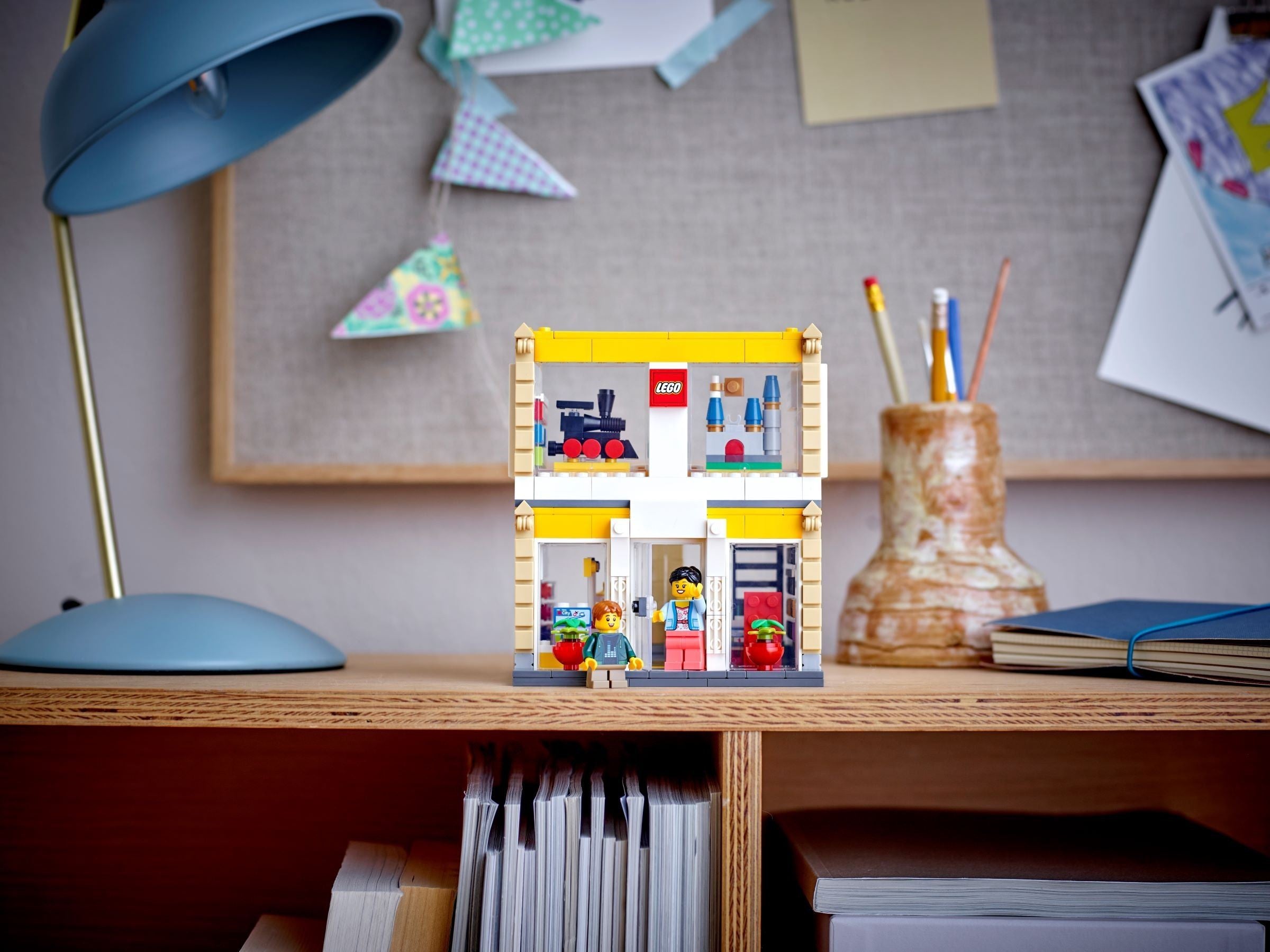 LEGO Brand Store 40574 | Promotional | LEGO – image 5