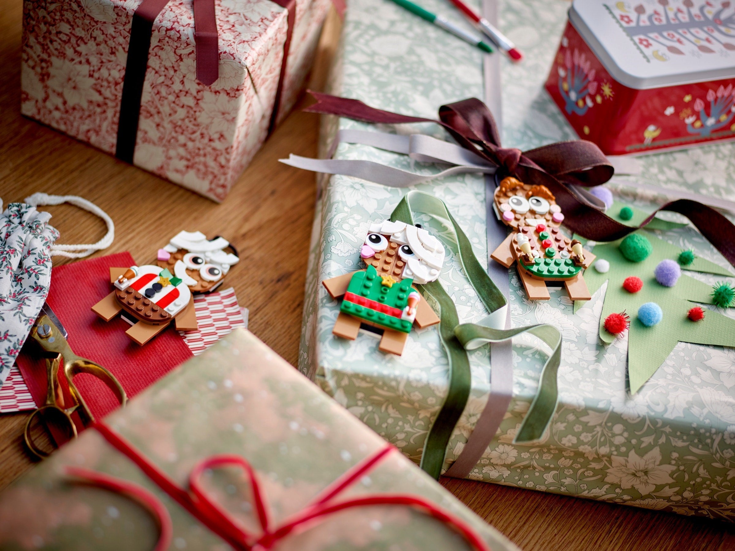 Gingerbread Ornaments 40642 | Seasonal | LEGO – image 4