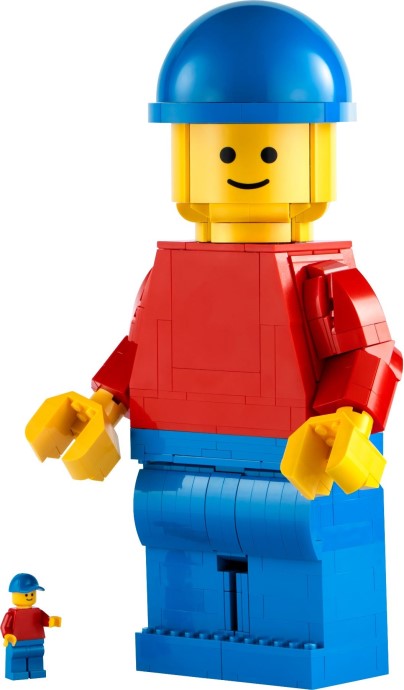 Up-Scaled LEGO Minifigure 40649 | Miscellaneous | LEGO