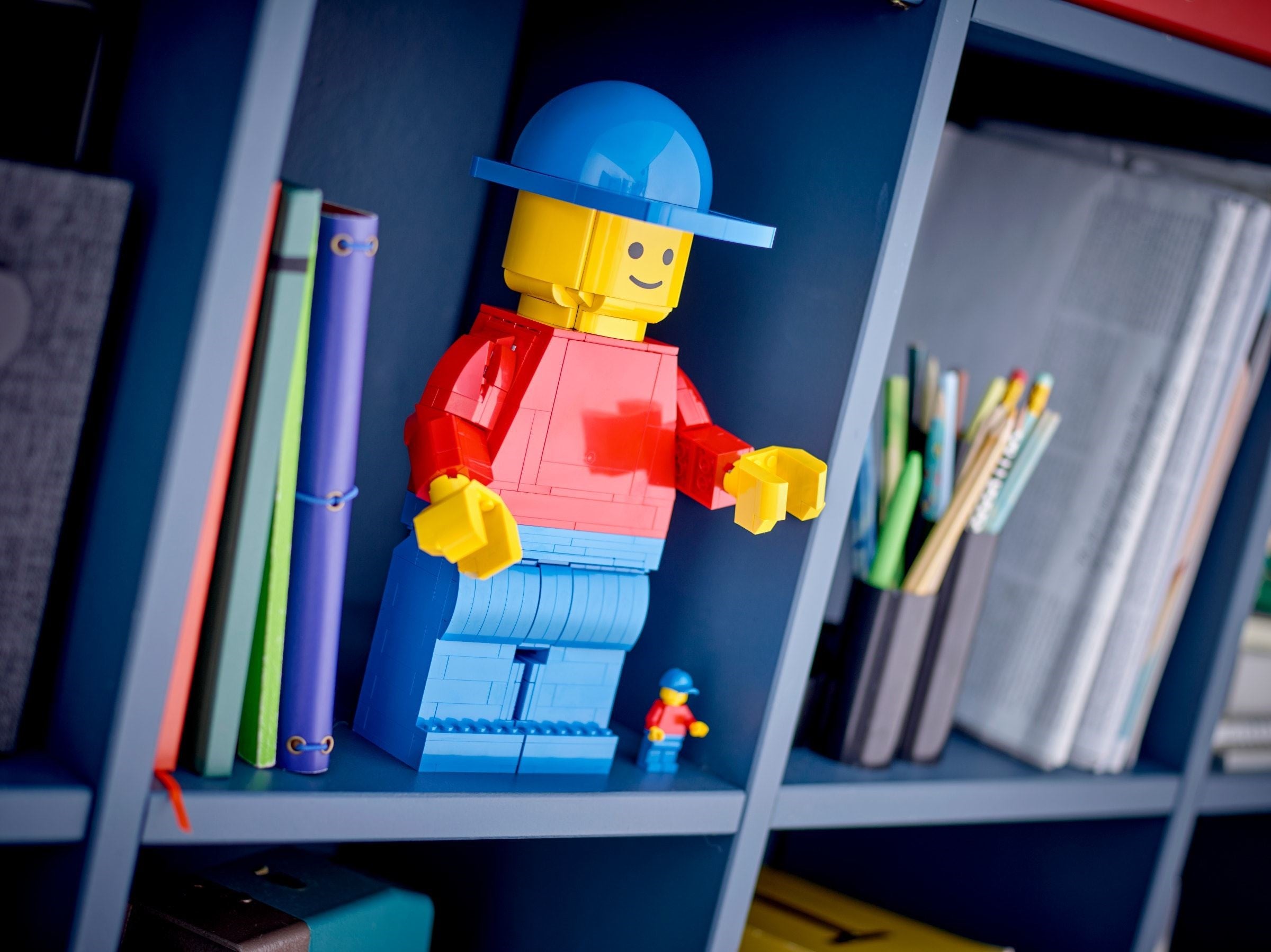 Up-Scaled LEGO Minifigure 40649 | Miscellaneous | LEGO – image 6