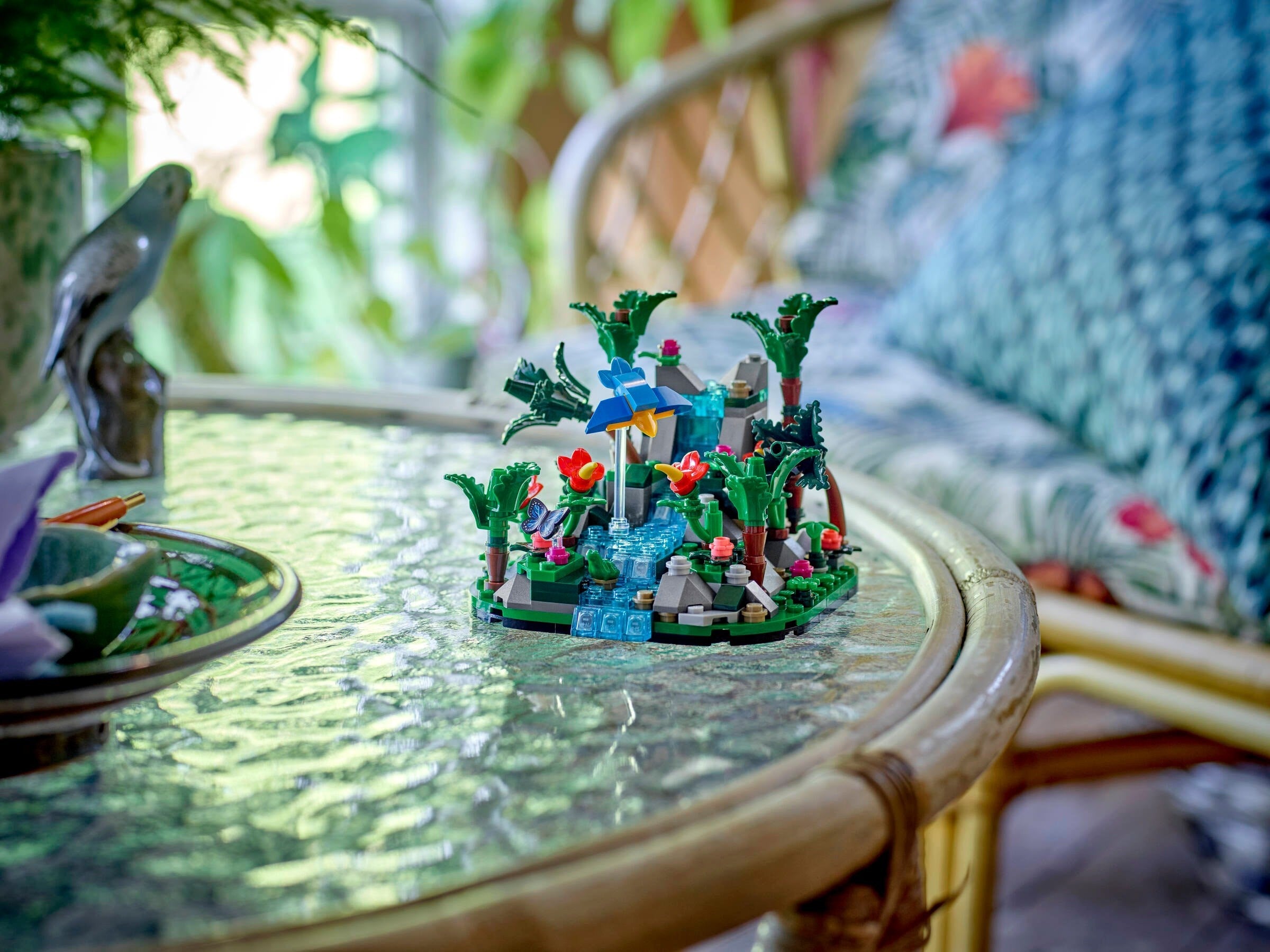 Tropical Rainforest Diorama 40782 | Promotional | LEGO – image 4