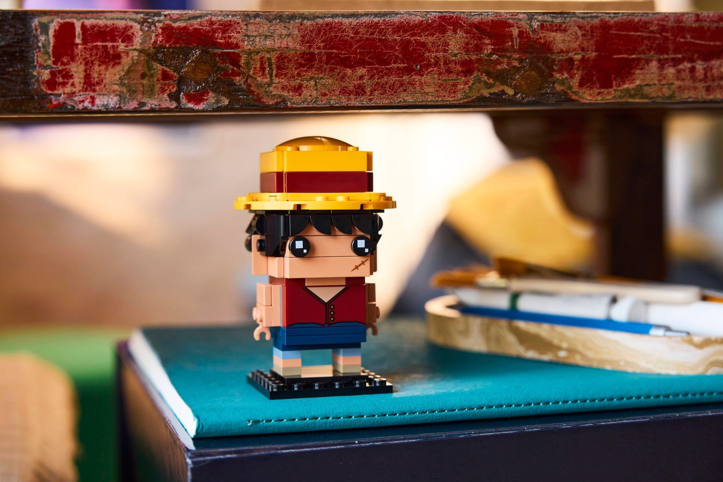 Monkey D. Luffy Figure 40799 | BrickHeadz | LEGO – image 5
