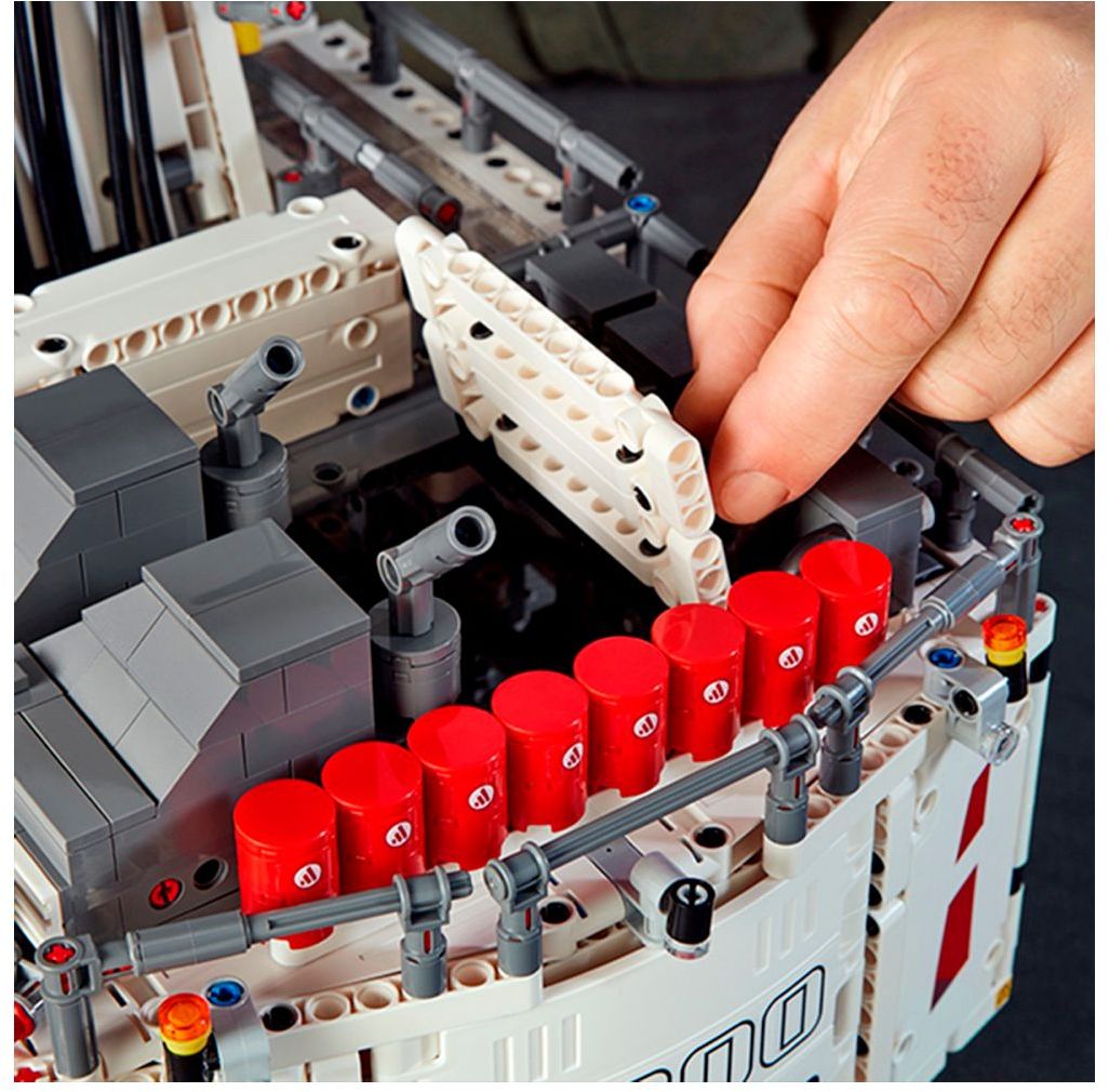 Liebherr R 9800 42100 | Technic | LEGO – image 3