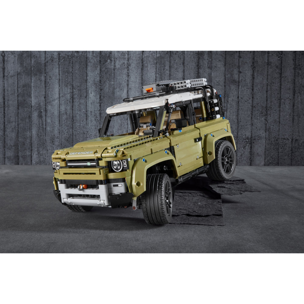 Land Rover Defender 42110 | Technic | LEGO