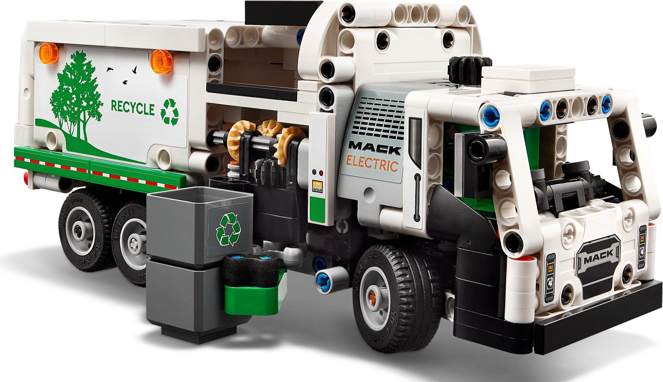 Mack LR Electric Garbage Truck 42167 | Technic | LEGO – image 3