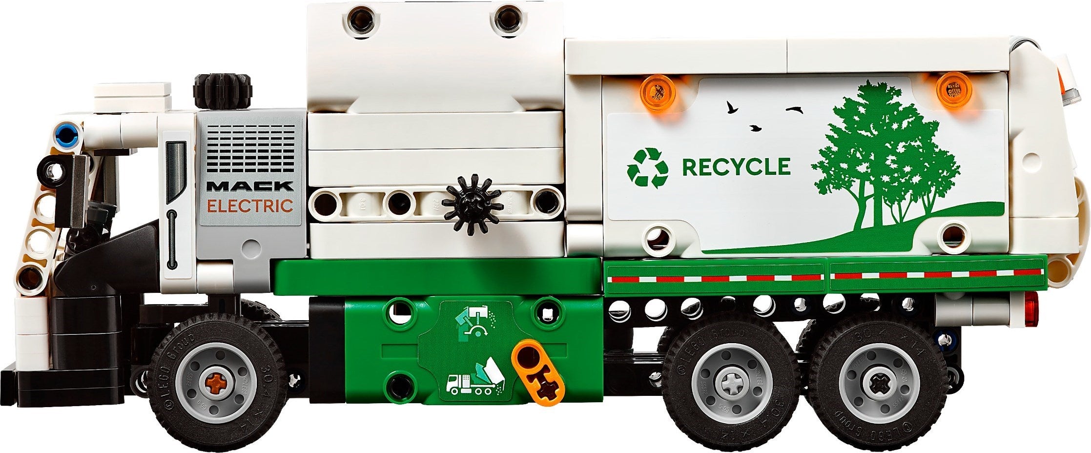 Mack LR Electric Garbage Truck 42167 | Technic | LEGO – image 4
