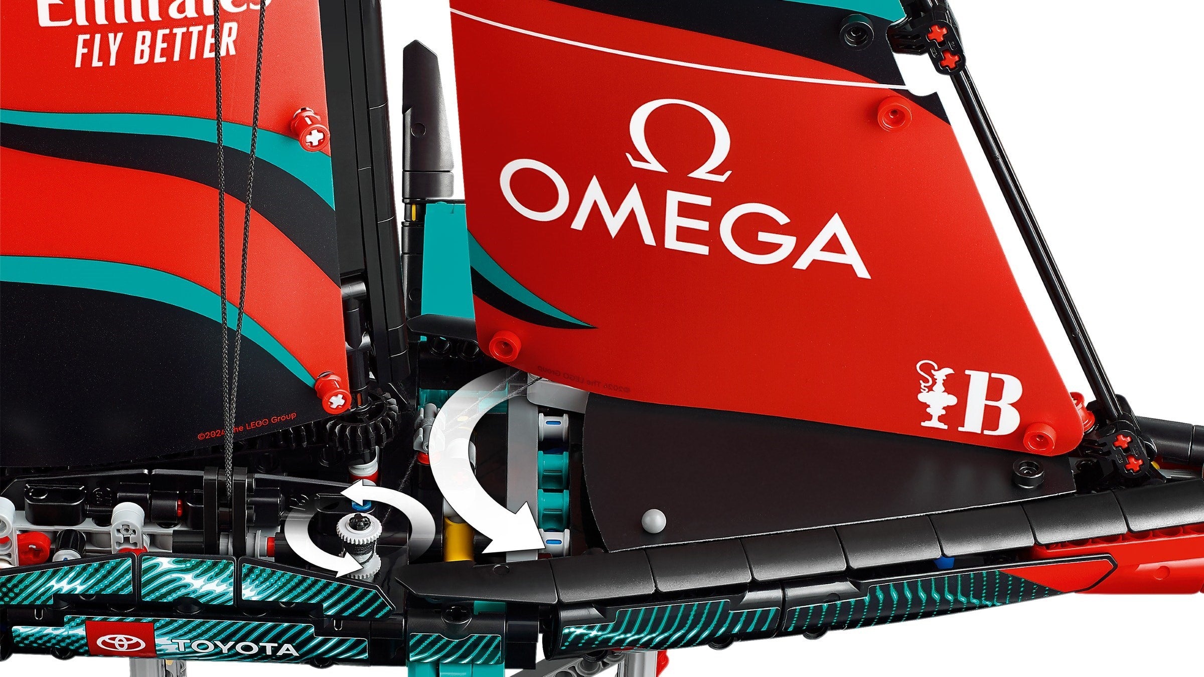 Emirates Team New Zealand AC75 Yacht 42174 | Technic | LEGO – image 11