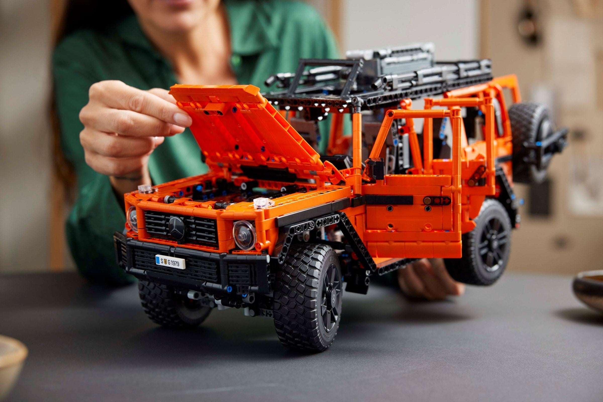 Mercedes-Benz G 500 PROFESSIONAL Line 42177 | Technic | LEGO – image 4