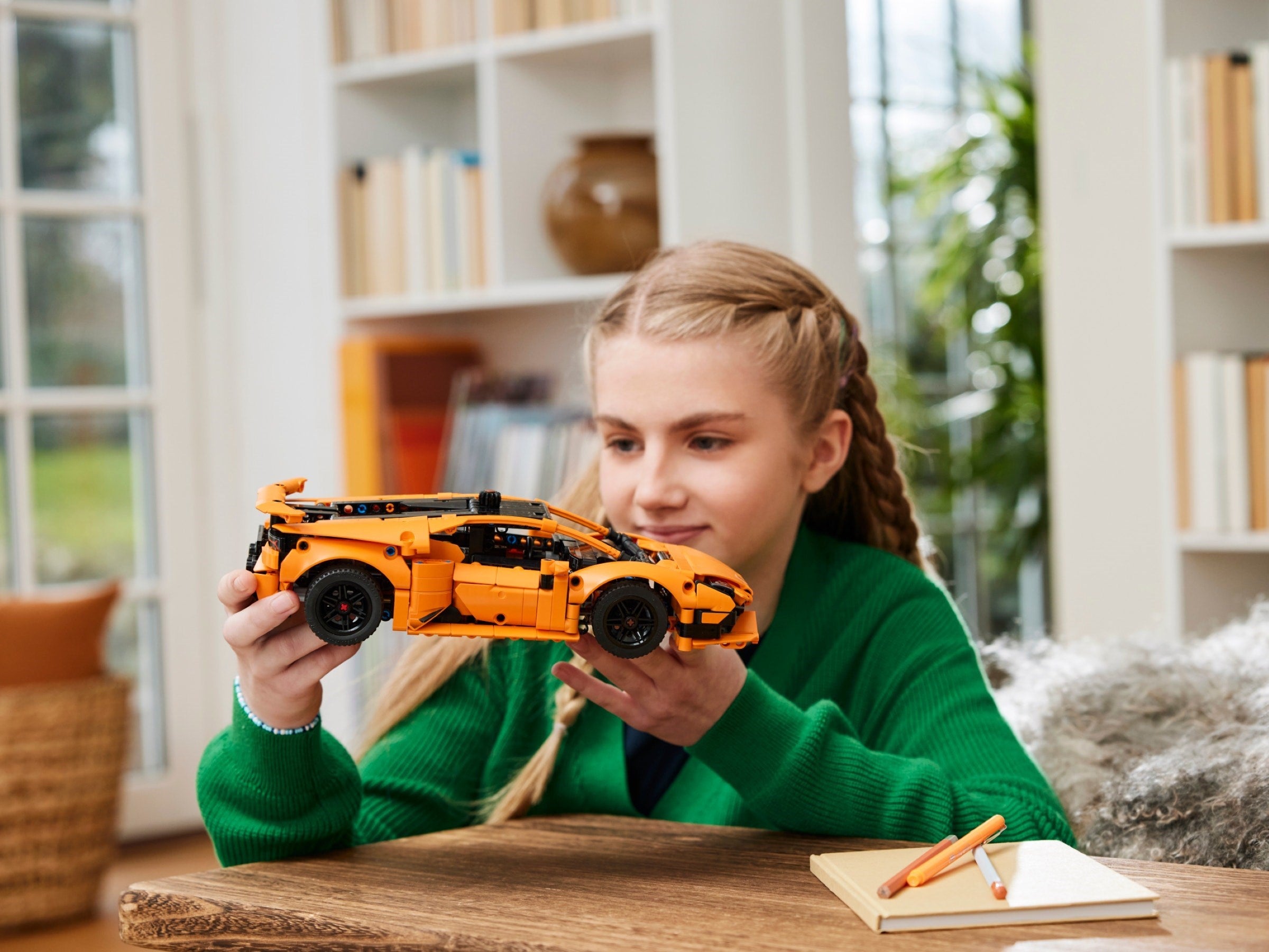 Lamborghini Huracán Tecnica Orange 42196 | Technic | LEGO (image 8)