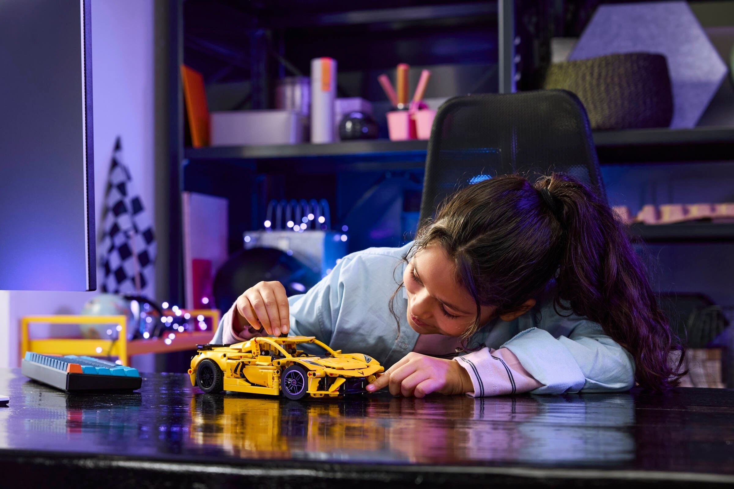 Chevrolet Corvette Stingray 42205 | Technic | LEGO – image 6