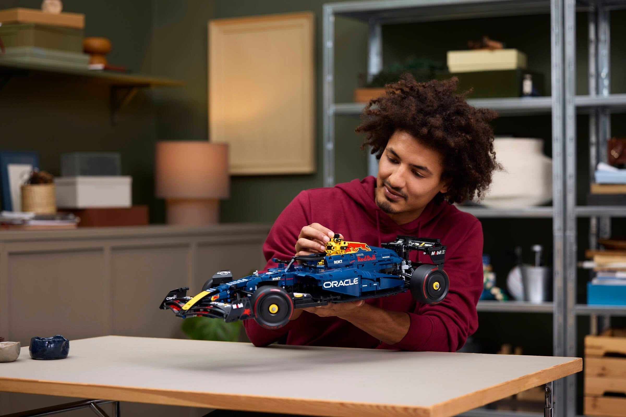 Oracle Red Bull Racing RB20 F1 Car 42206 | Technic | LEGO – image 7