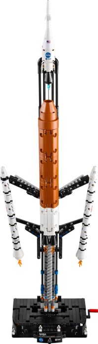 NASA Artemis Space Launch System Rocket 42221 | Technic | LEGO