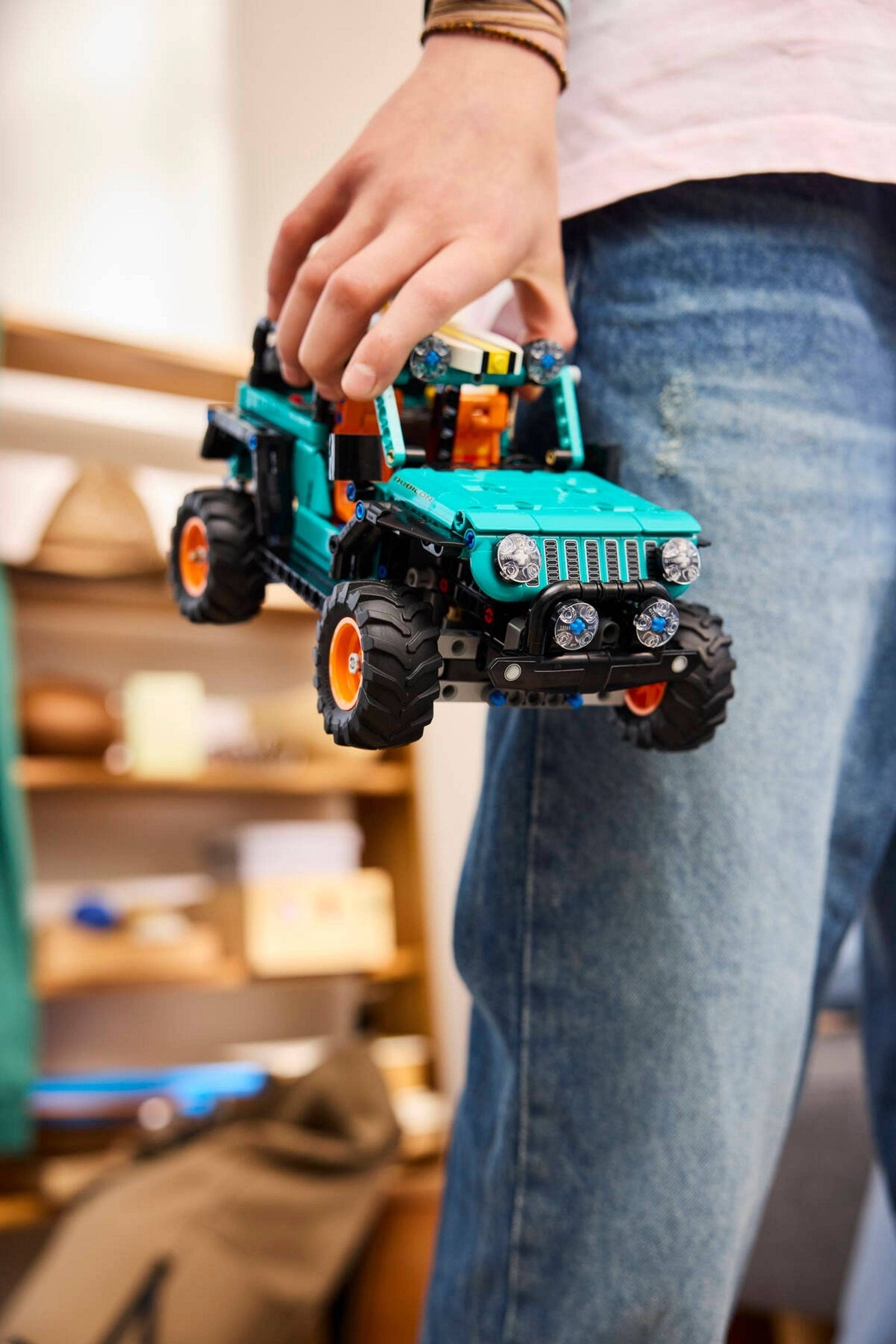 Jeep Wrangler Rubicon 42227 | Technic | LEGO (image 6)