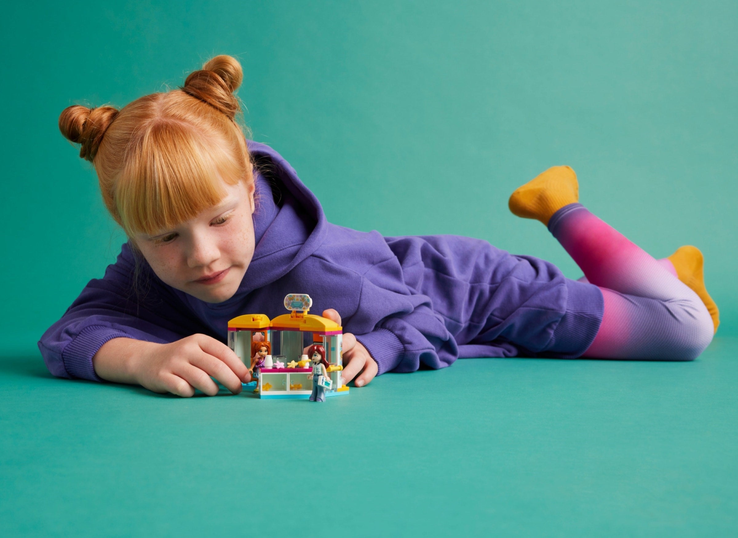 Tiny Accessories Store 42608 | Friends | LEGO (image 5)