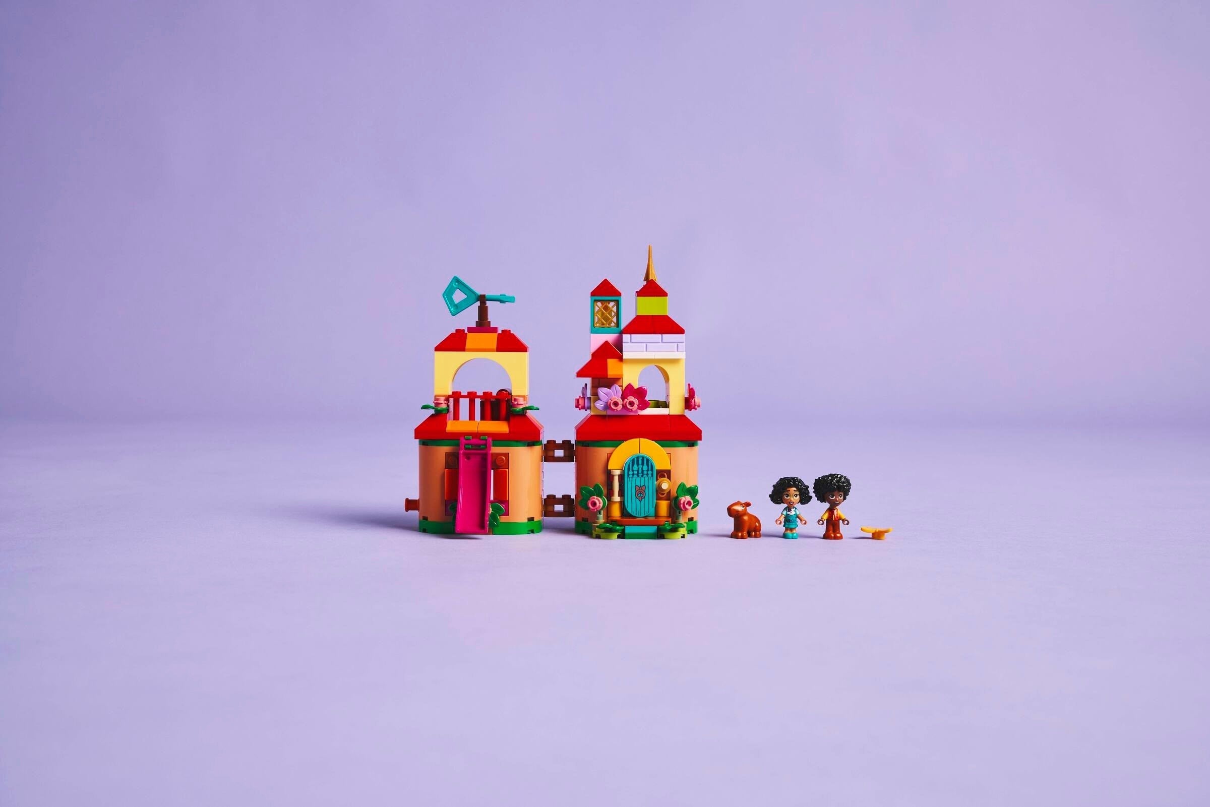 Encanto Mini House 43261 | Disney | LEGO (image 7)