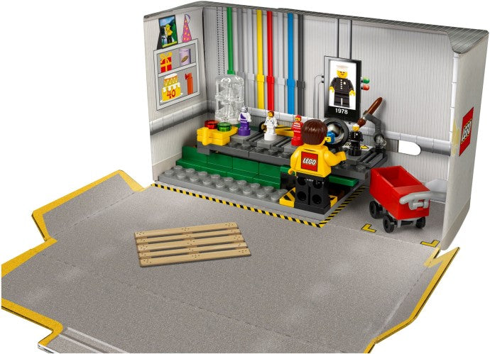 Minifigure Factory 5005358 | Promotional | LEGO