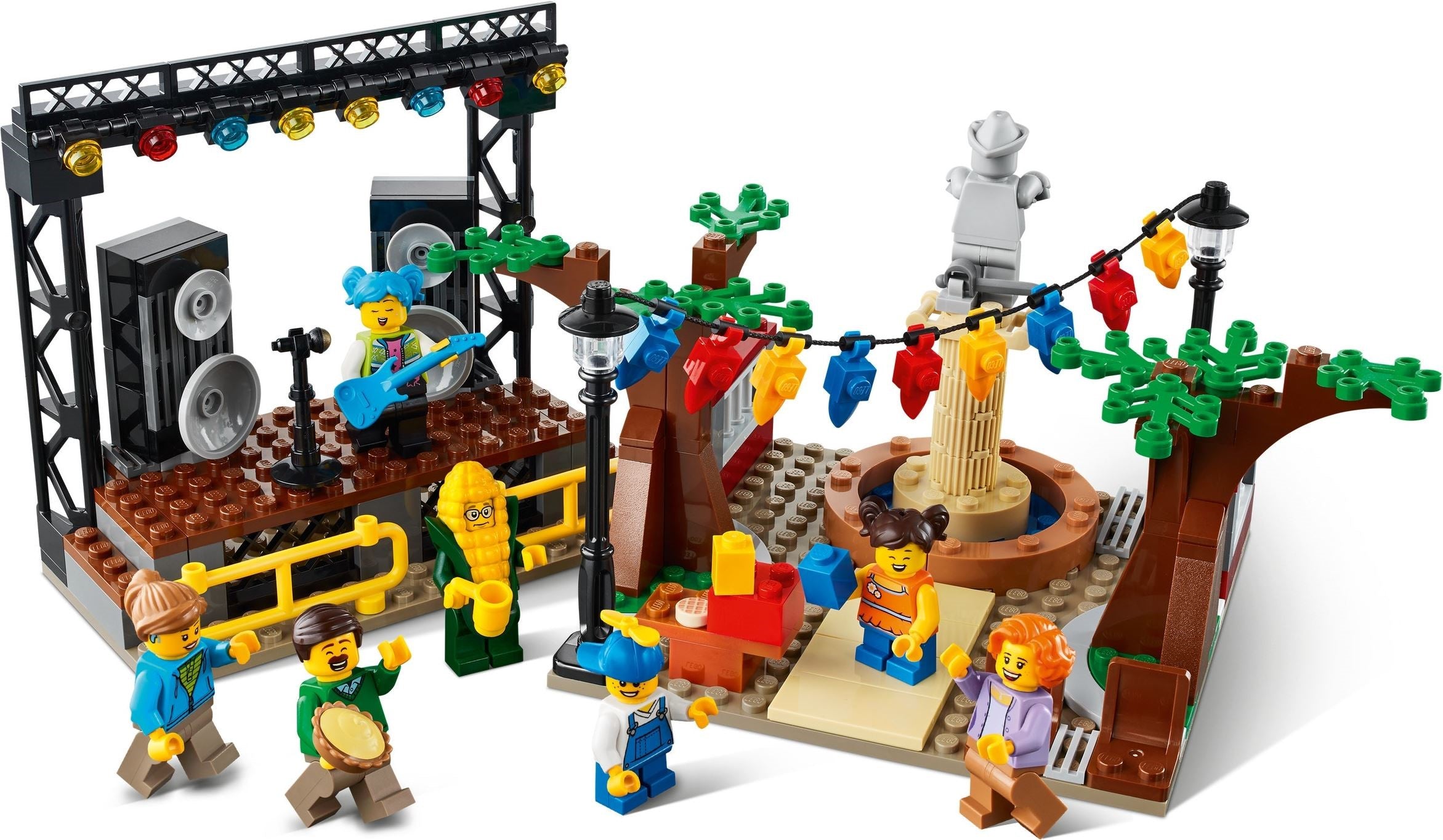Main Square 60271 | City | LEGO