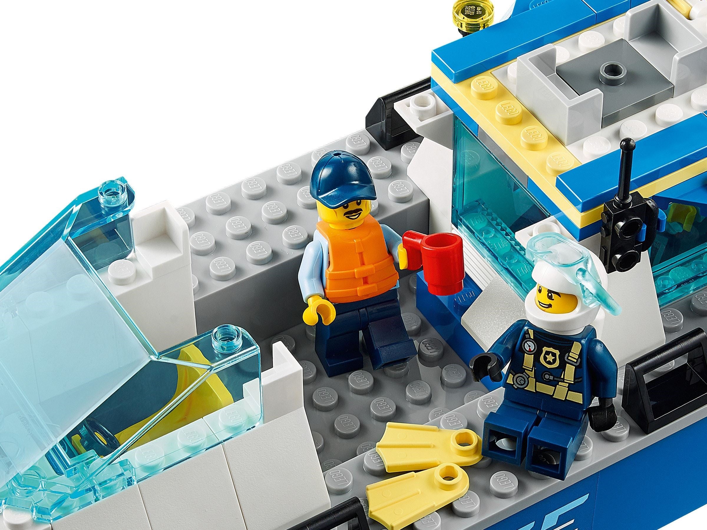 Police Patrol Boat 60277 | City | LEGO – image 10