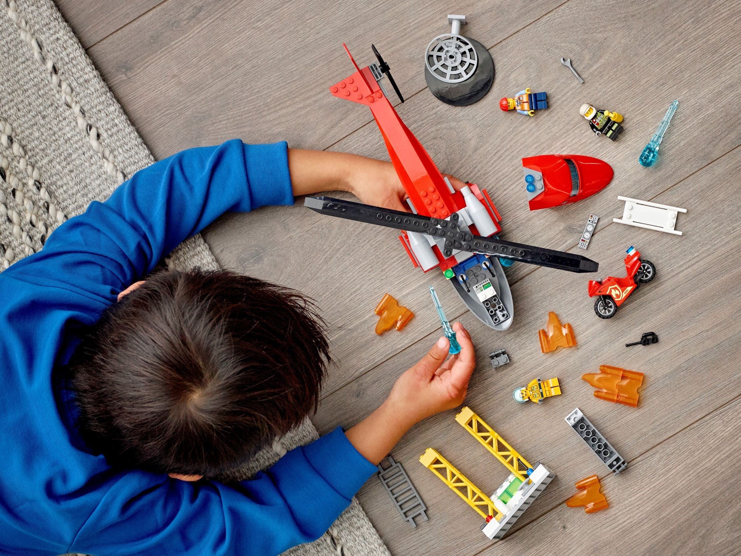 Fire Rescue Helicopter 60281 | City | LEGO (image 12)