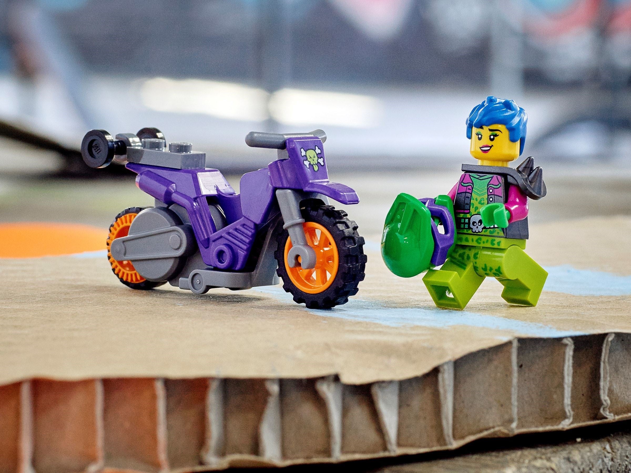 Wheelie Stunt Bike 60296 | City | LEGO – image 3