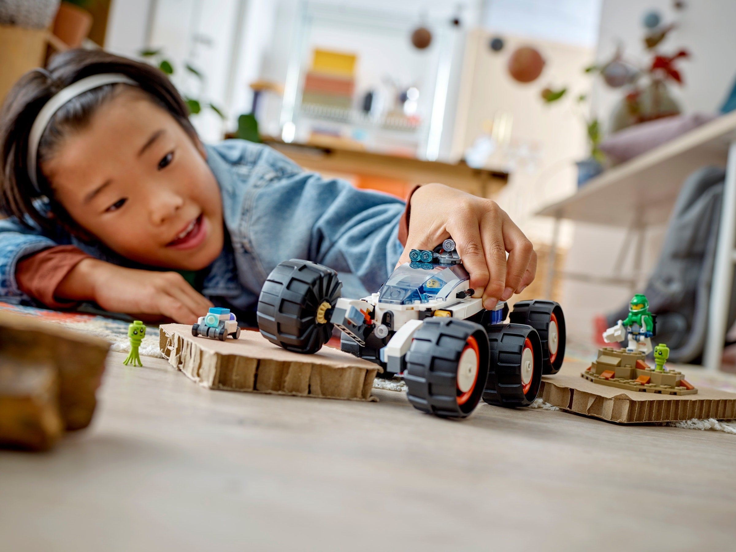 Space Explorer Rover and Alien Life 60431 | City | LEGO – image 7