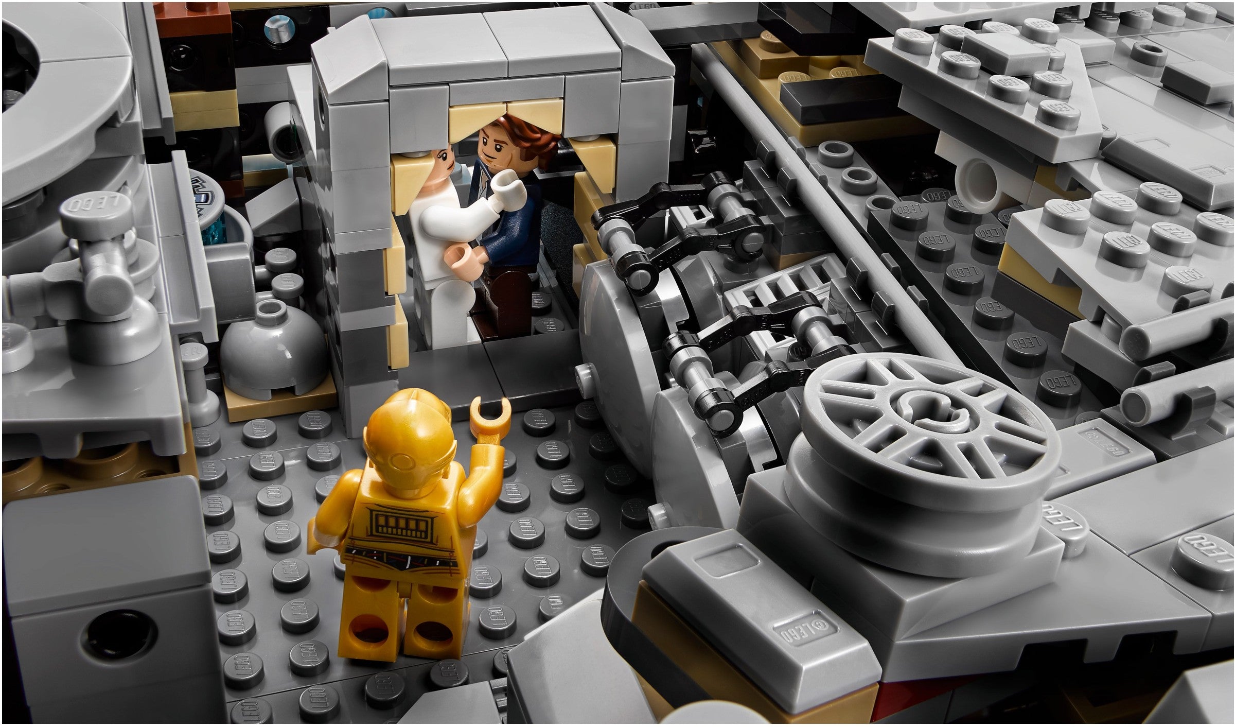 Millennium Falcon 75192 | Star Wars | LEGO – image 3