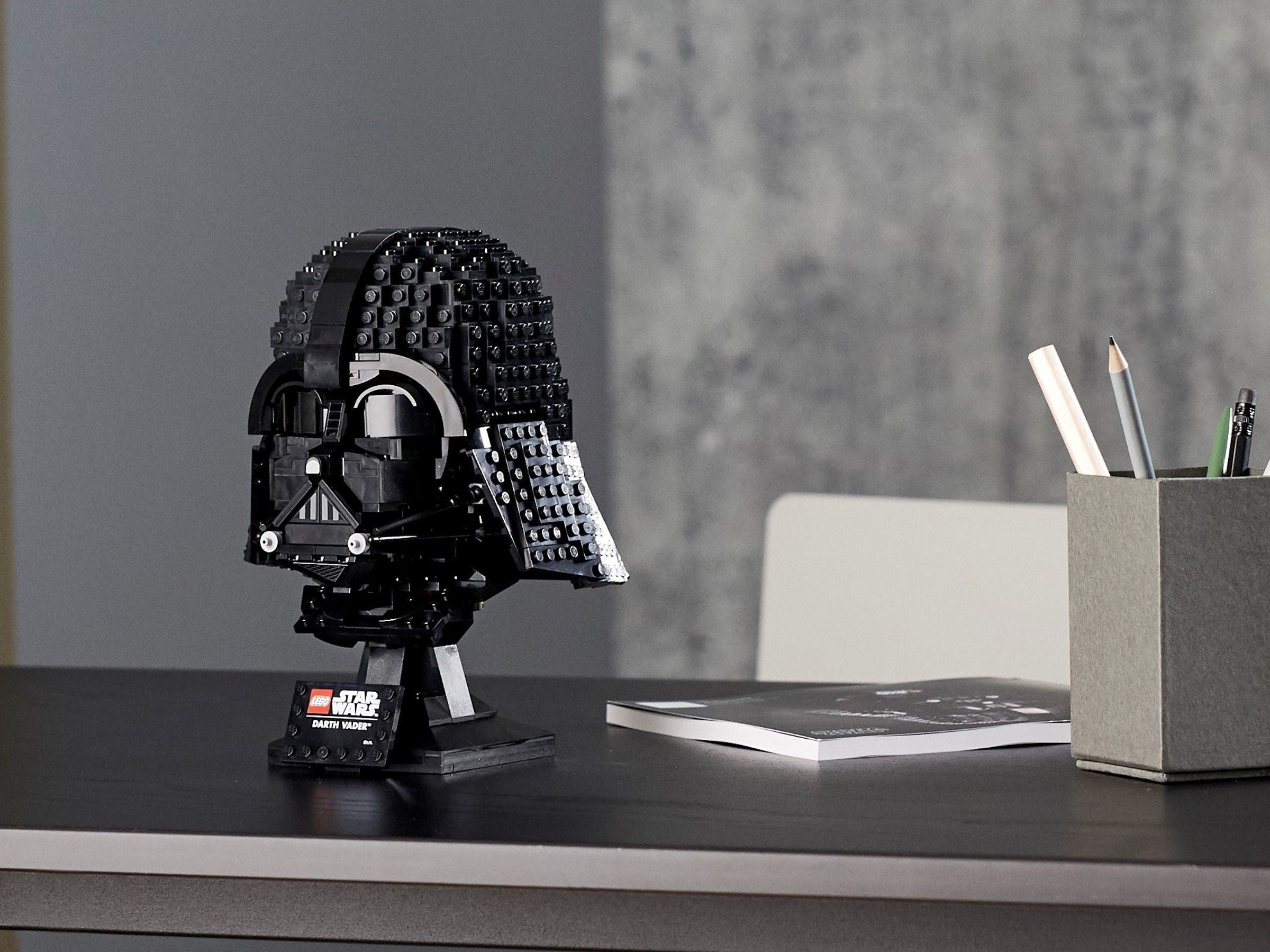 Darth Vader Helmet 75304 | Star Wars | LEGO – image 16