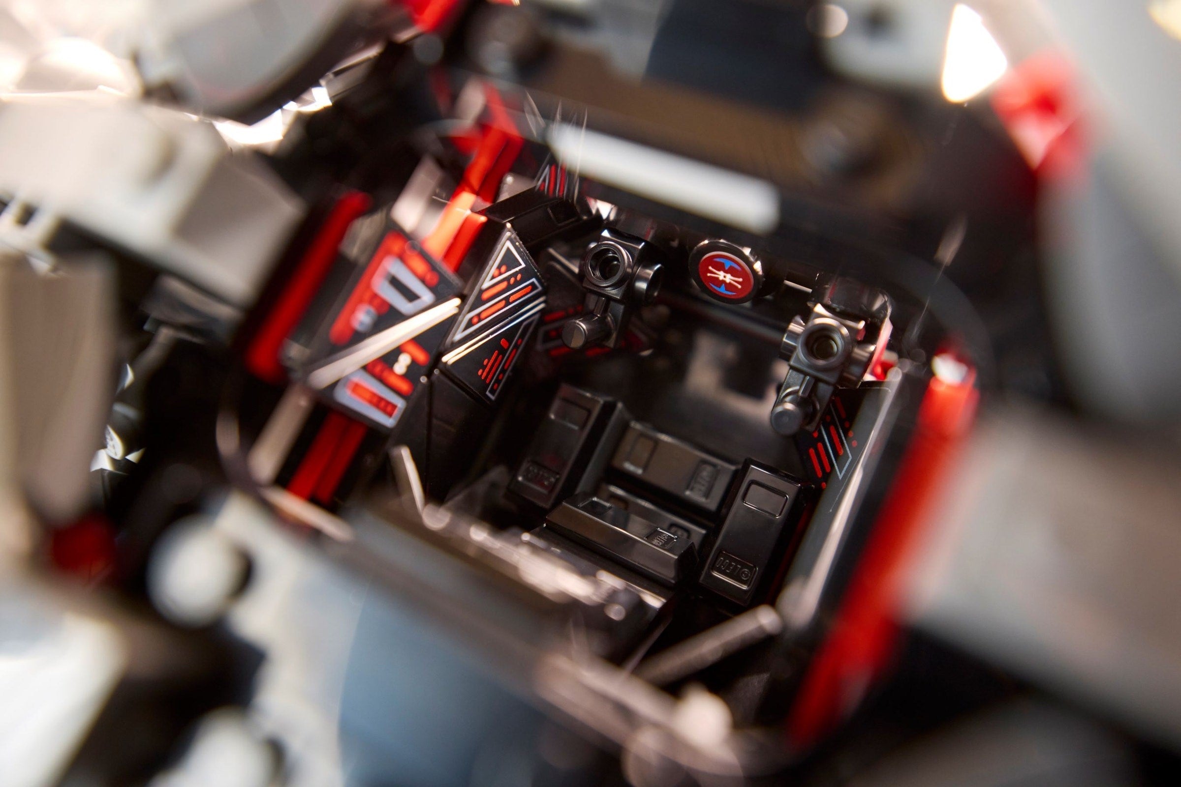 TIE Interceptor 75382 | Star Wars | LEGO – image 11