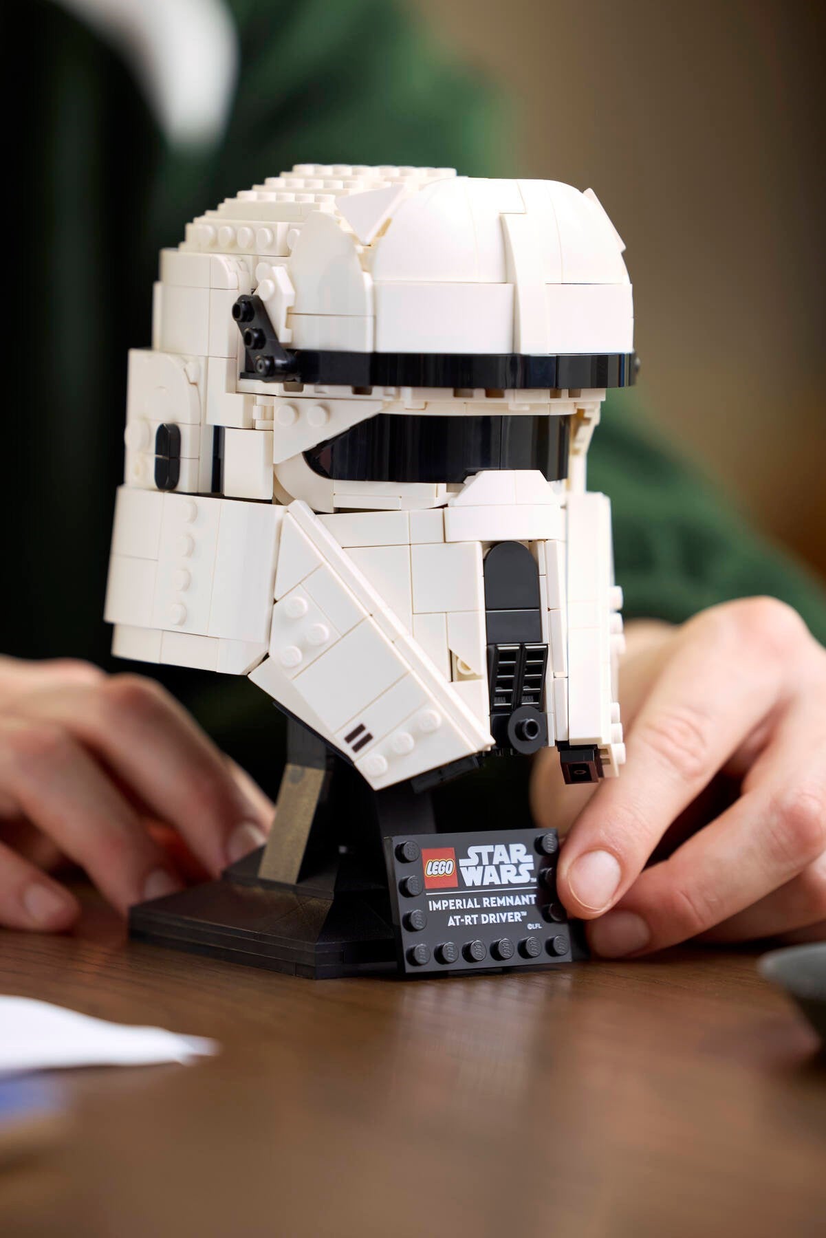 Imperial Remnant AT-RT Driver Helmet 75458 | Star Wars | LEGO (image 6)