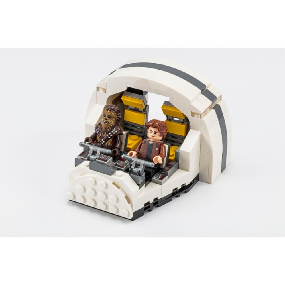 Millennium Falcon Cockpit 75512 | Star Wars | LEGO