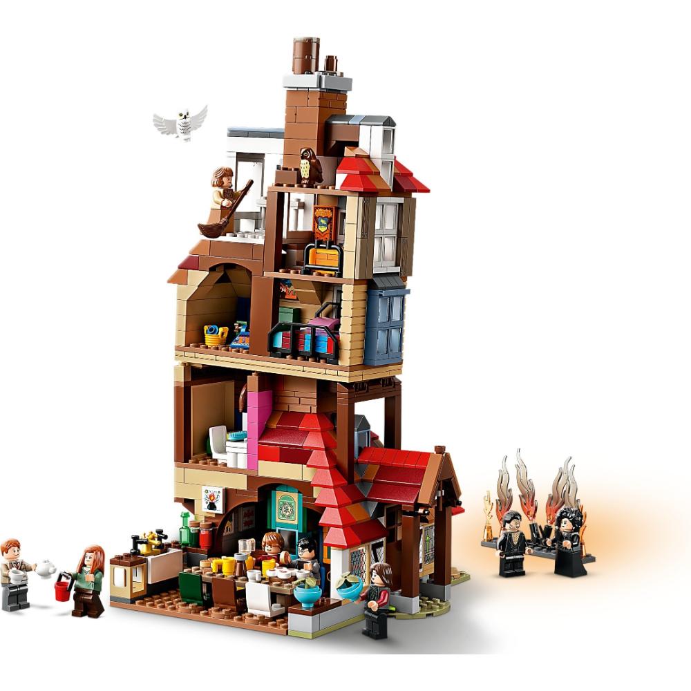 Attack on the Burrow 75980 | Harry Potter | LEGO