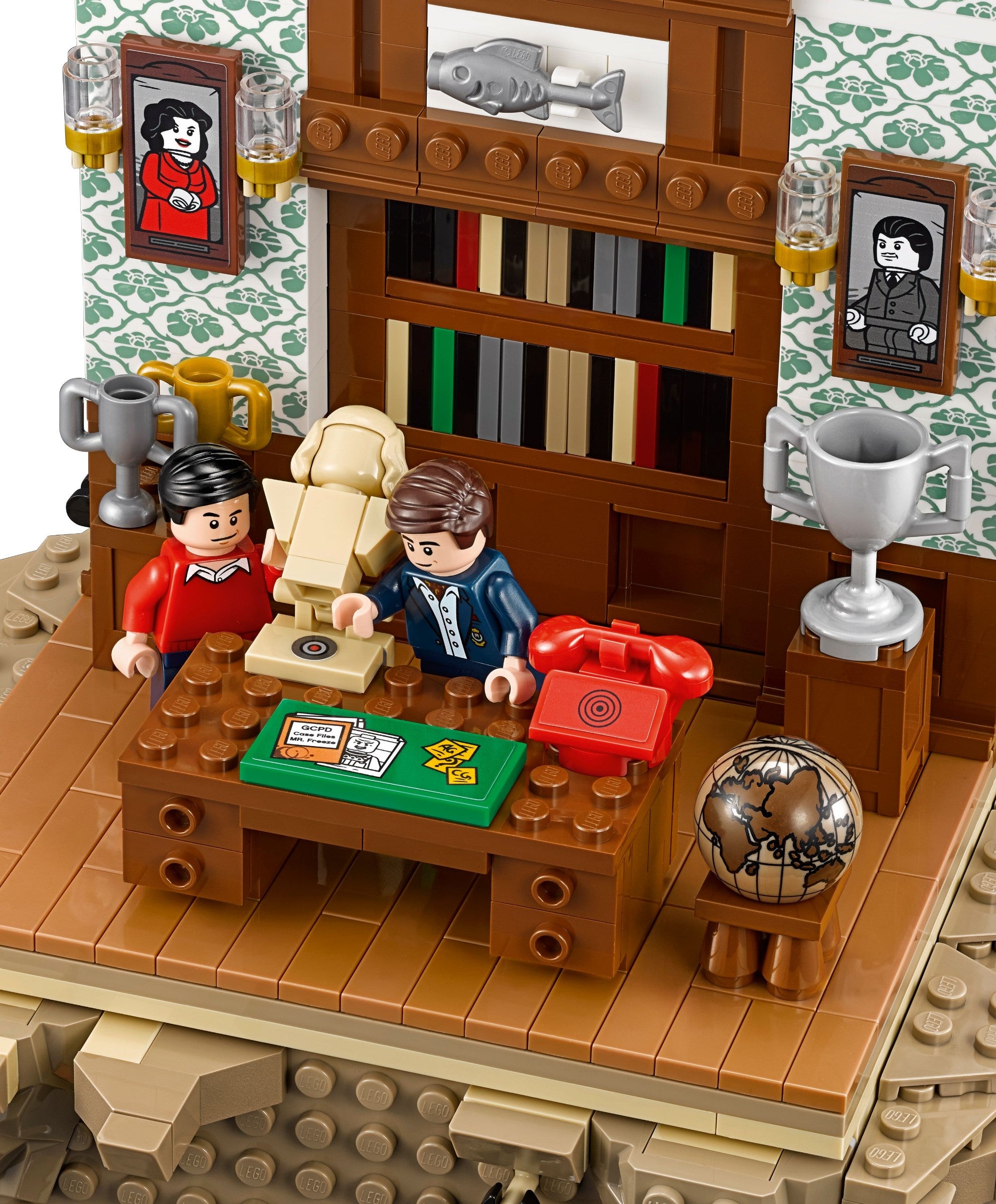 Batman Classic TV Series - Batcave 76052 | DC Comics Super Heroes | LEGO – image 11