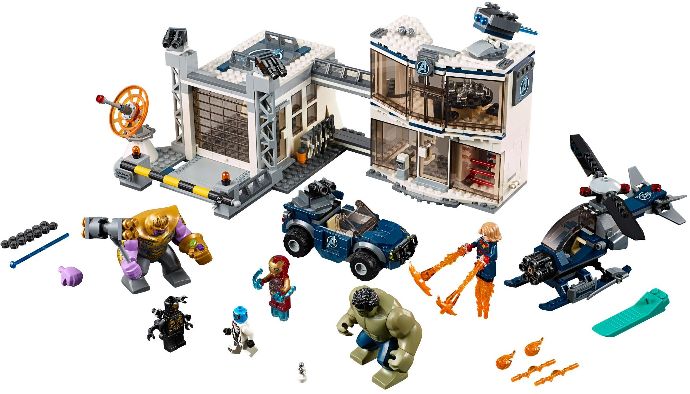 Avengers Compound Battle 76131 | Marvel Super Heroes | LEGO