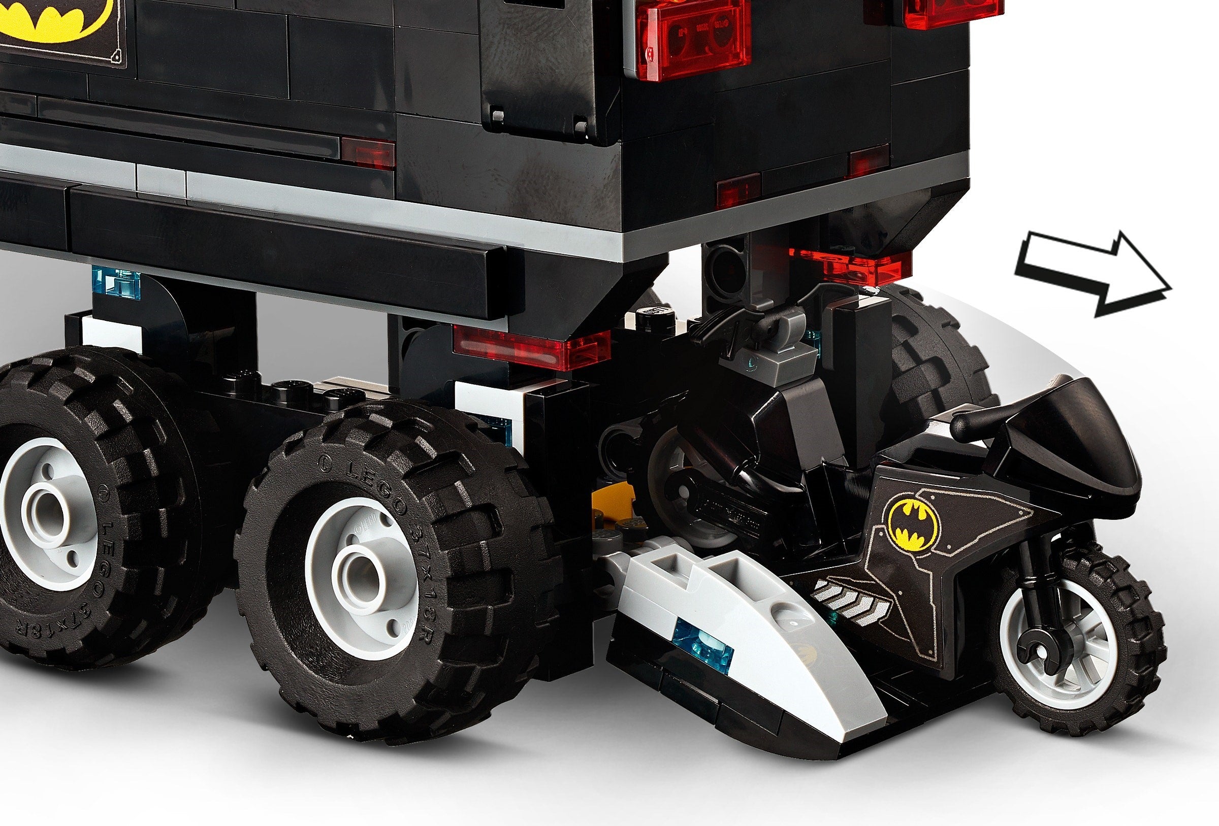 Mobile Bat Base 76160 | DC Comics Super Heroes | LEGO – image 8