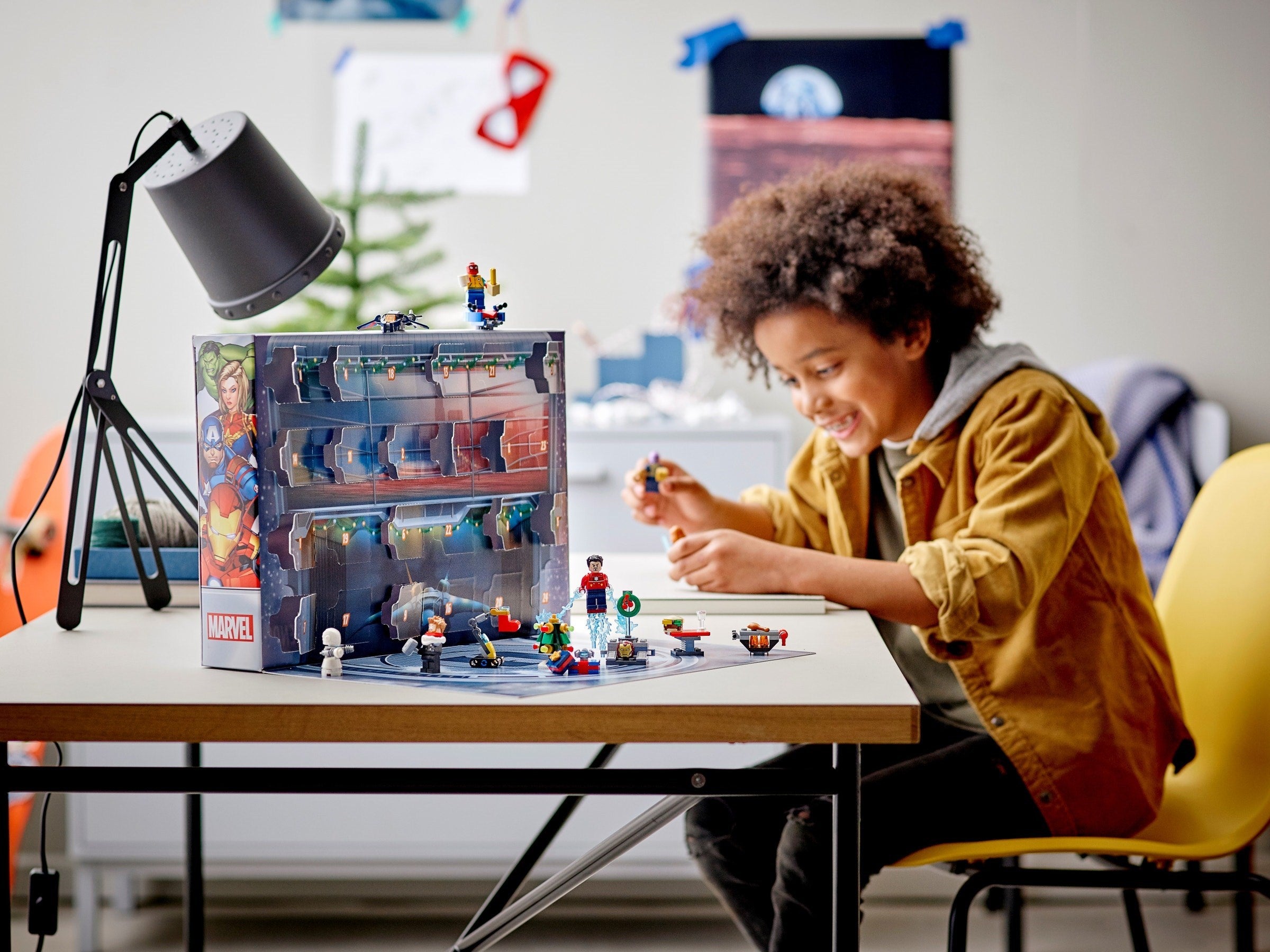 The Avengers Advent Calendar 76196 | Marvel Super Heroes | LEGO – image 7