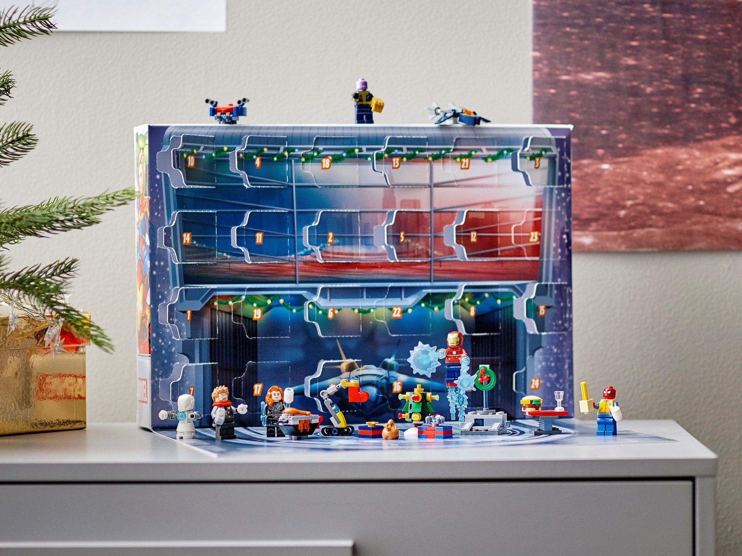 The Avengers Advent Calendar 76196 | Marvel Super Heroes | LEGO – image 8