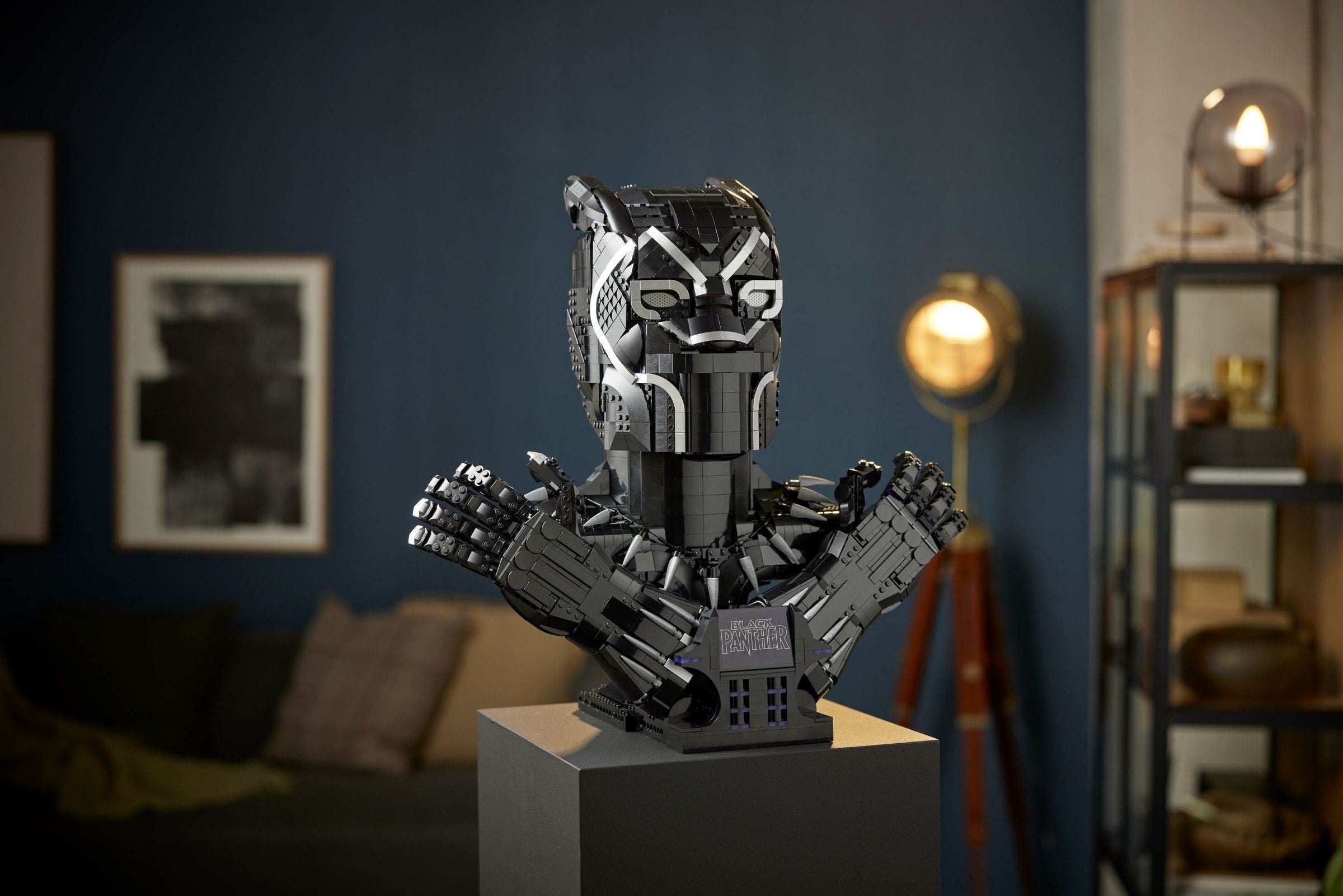 Black Panther 76215 | Marvel Super Heroes | LEGO
